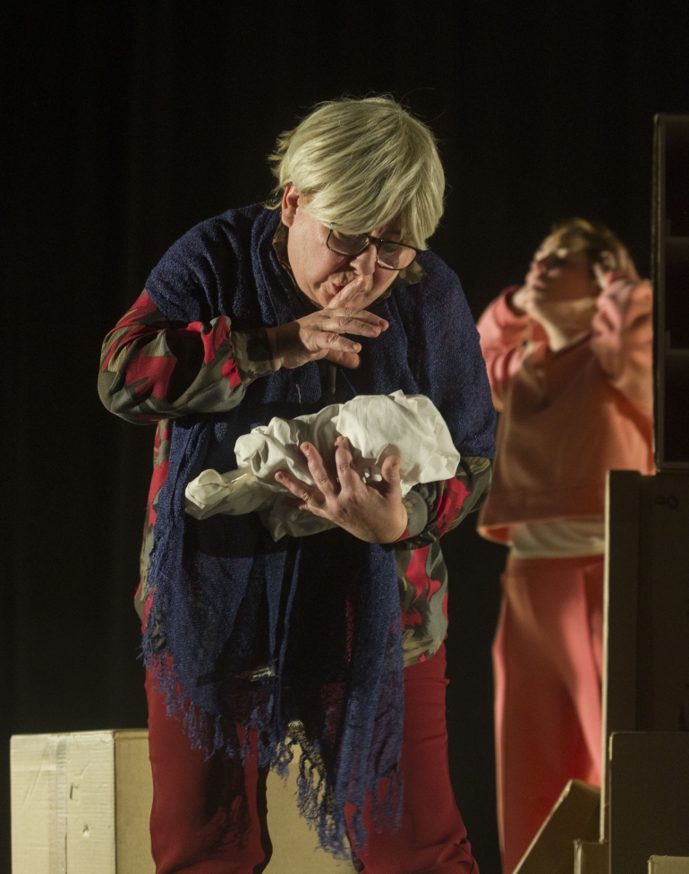 (ID_15678575) (Jon Urbe/@FOKU) 2026-01-14, Astigarraga. Izeba Txirrita antzezlanaren pasea Berrialagunentzat