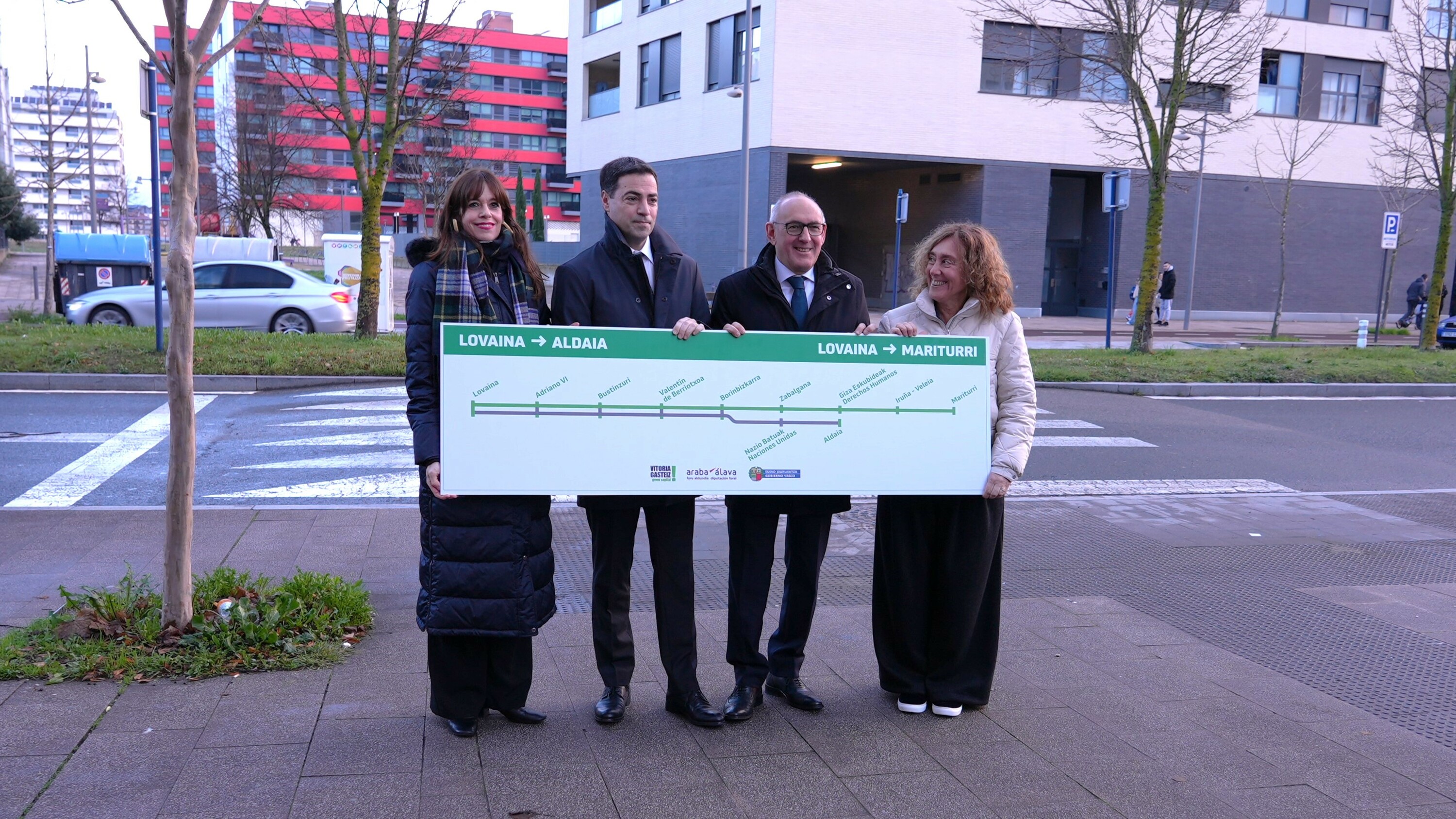 Maider Etxebarria, Imanol Pradales, Ramiro Gonzalez eta Susana Garcia Chueca gaurko agerraldian. ARABAKO ALDUNDIA