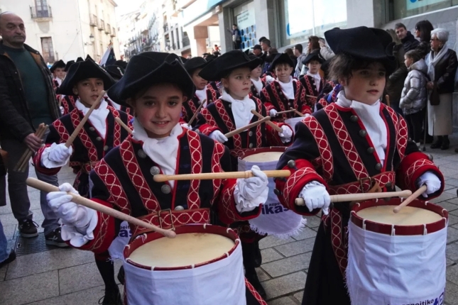 Azpeitiko haurren danborrada. GUKA