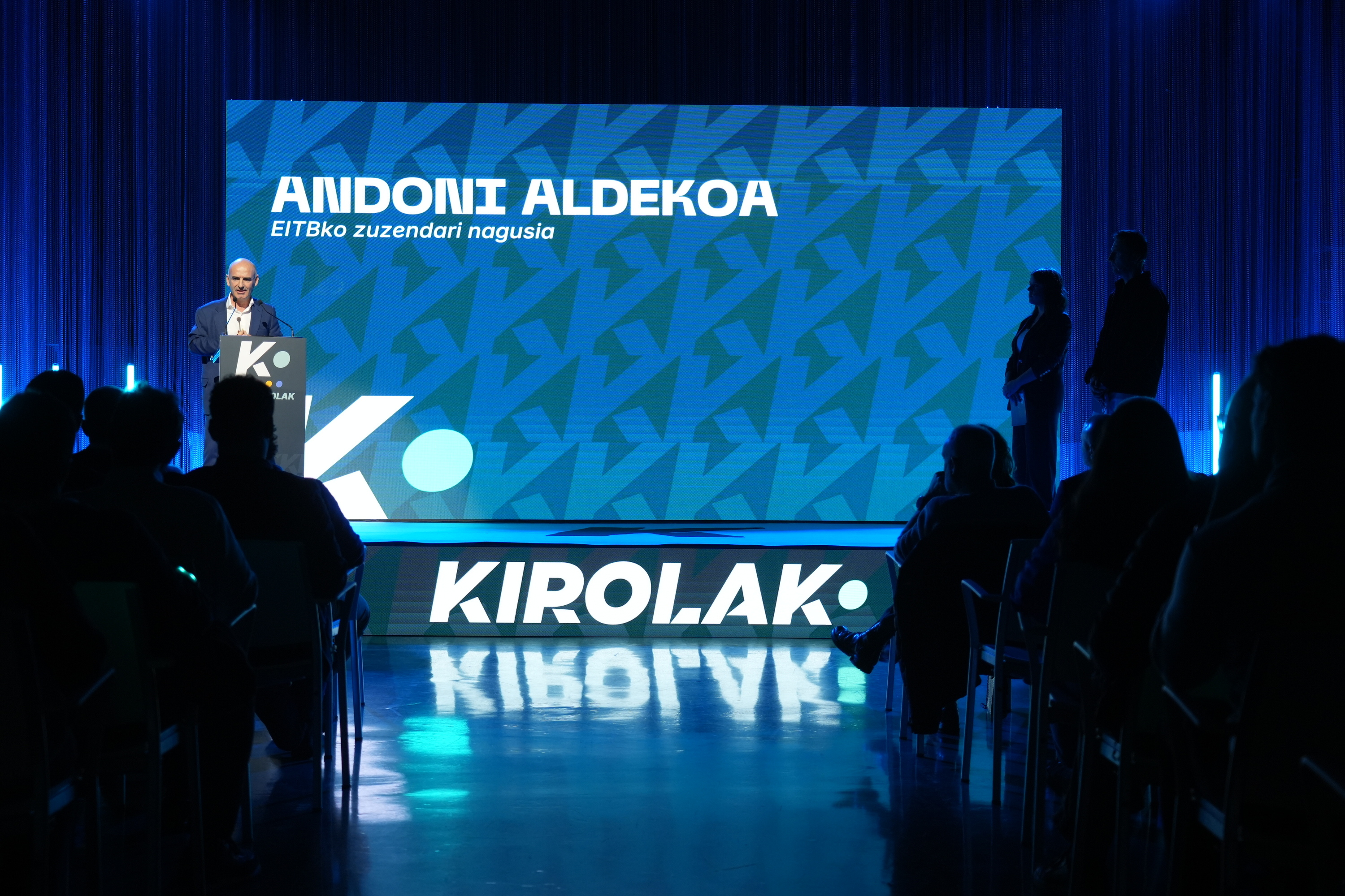 Andoni Aldekoa, gaur, EITBren Bilboko egoitzan antolatu duten ekitaldian. ARITZ LOIOLA / FOKU