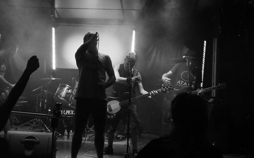 Yakovlev 42 taldeko kideak, kontzertu batean. YAKOVLEV 42