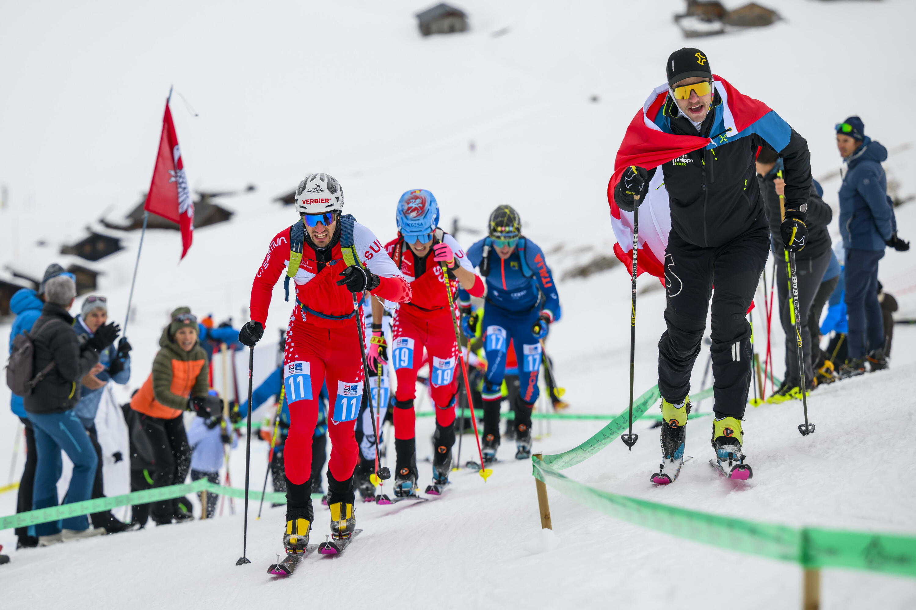 Mendiko eskia. JEAN-CHRISTOPHE BOTT / EFE
