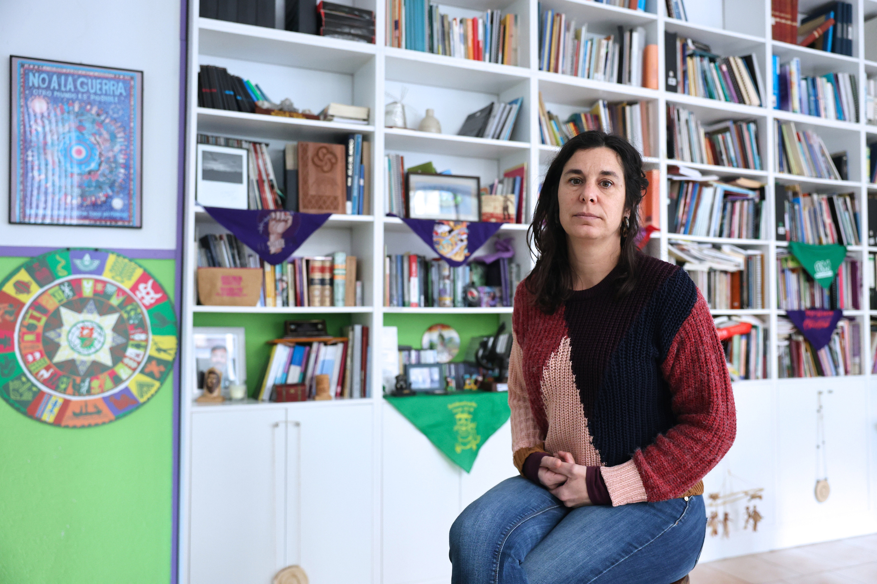 Joana Etxano, Mugarik Gabe elkartearen egoitzan, Bilbon. OSKAR MATXIN EDESA / FOKU