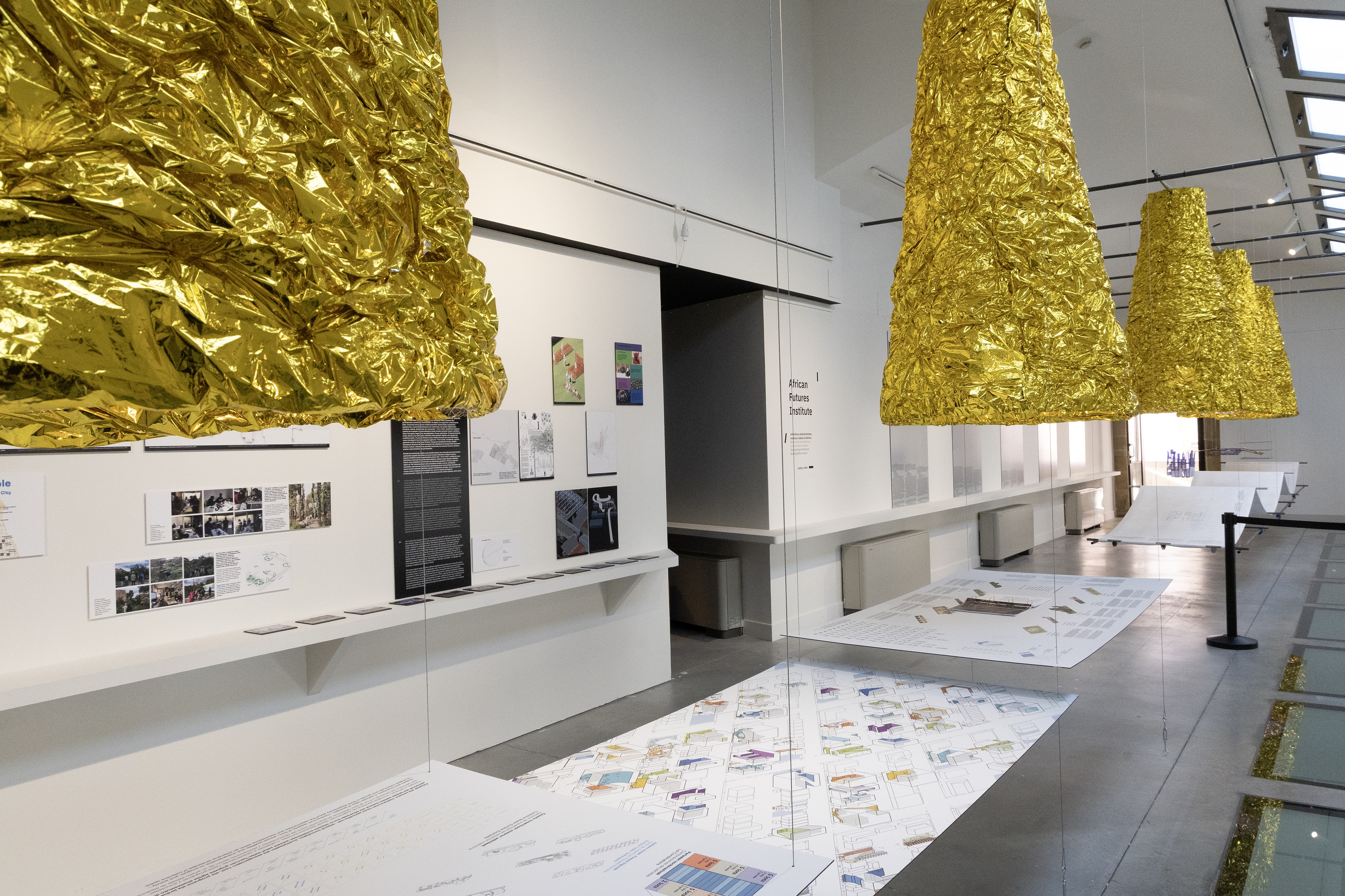 Mahaian, 'The available city'-ren zenbait diseinu. MAIALEN ANDRES / FOKU