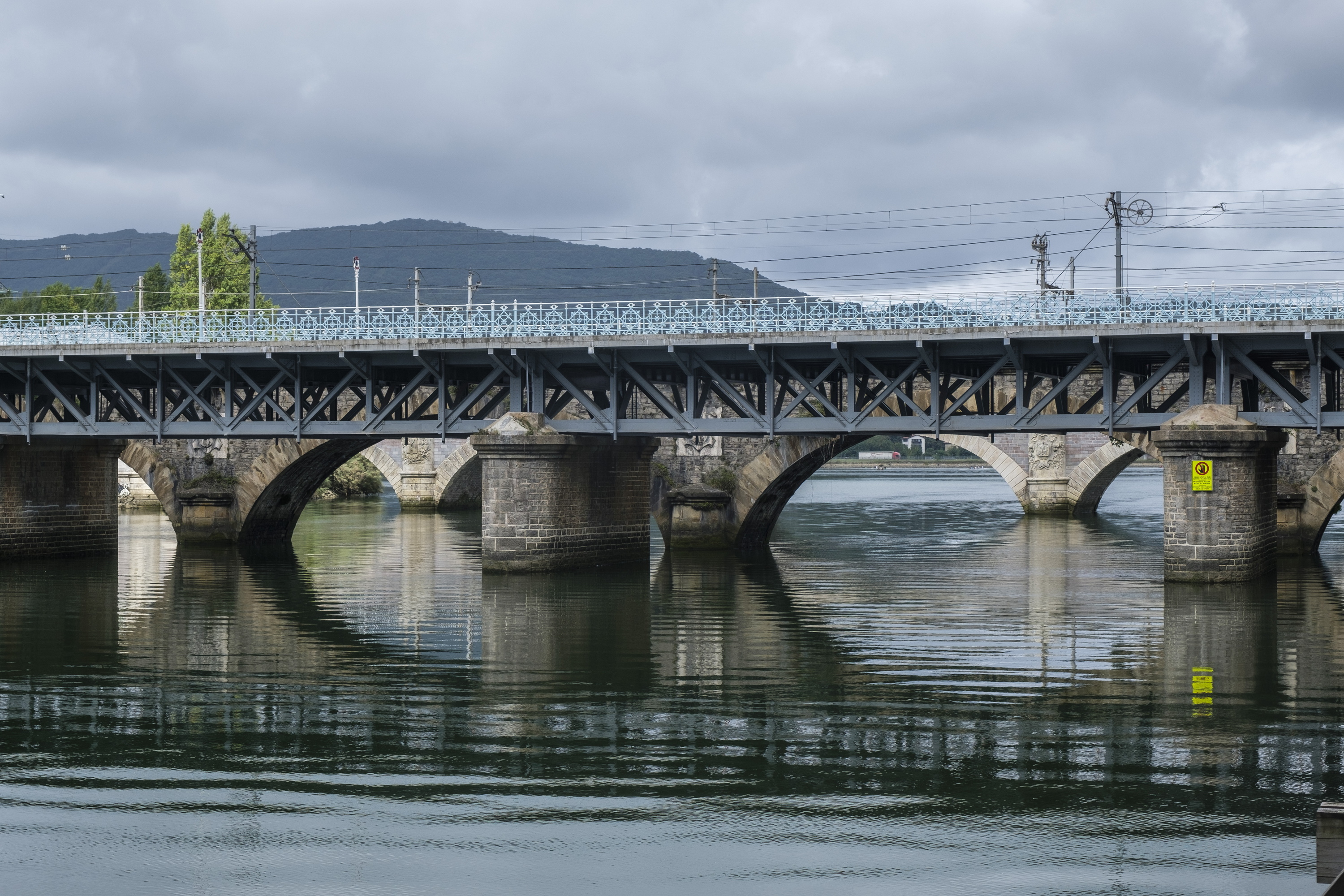 Irungo Etorbideko zubia, artxiboko irudi batean. JON URBE / FOKU