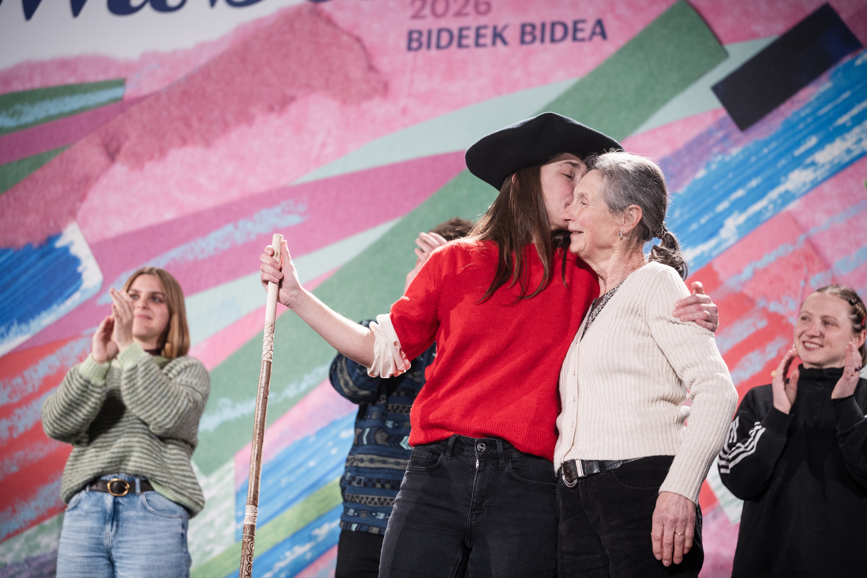 (ID_15737929) (Nahia Garat) Xilaba, finala, gai emailea Bidegain, bertsolariak : Aitor Servier Etxexuri, Elixabet Etxandi Goihenetx...