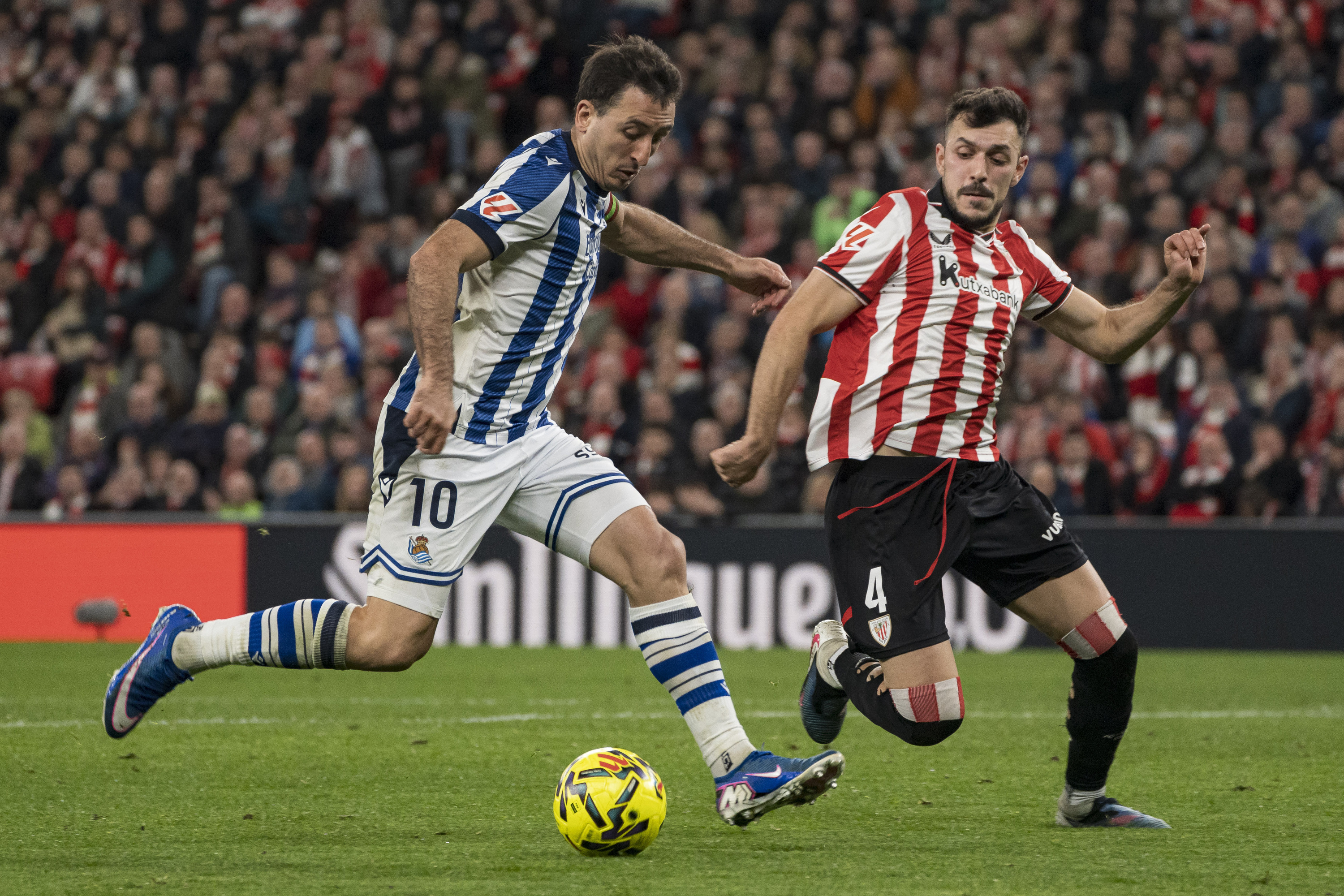 Mikel Oiartzabal-Aitor Paredes. ARITZ LOIOLA / FOKU