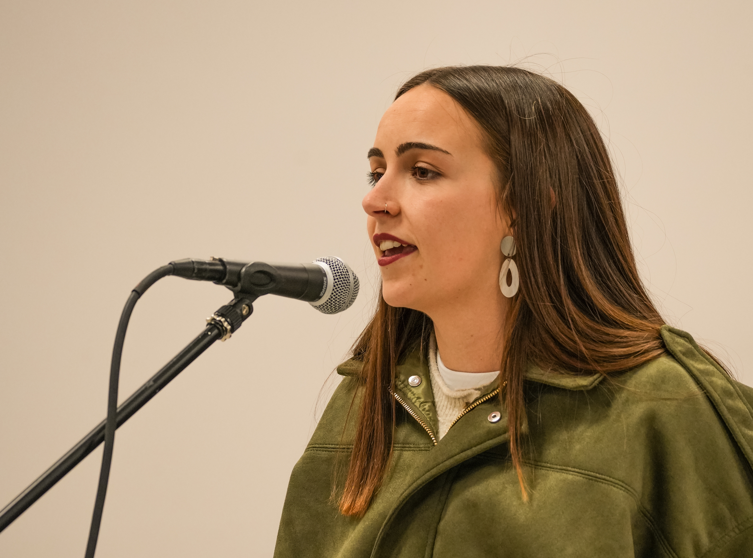 Aroa Arrizubieta, Oiongo kanporaketan. ARABAKO BERTSOZALE ELKARTEA