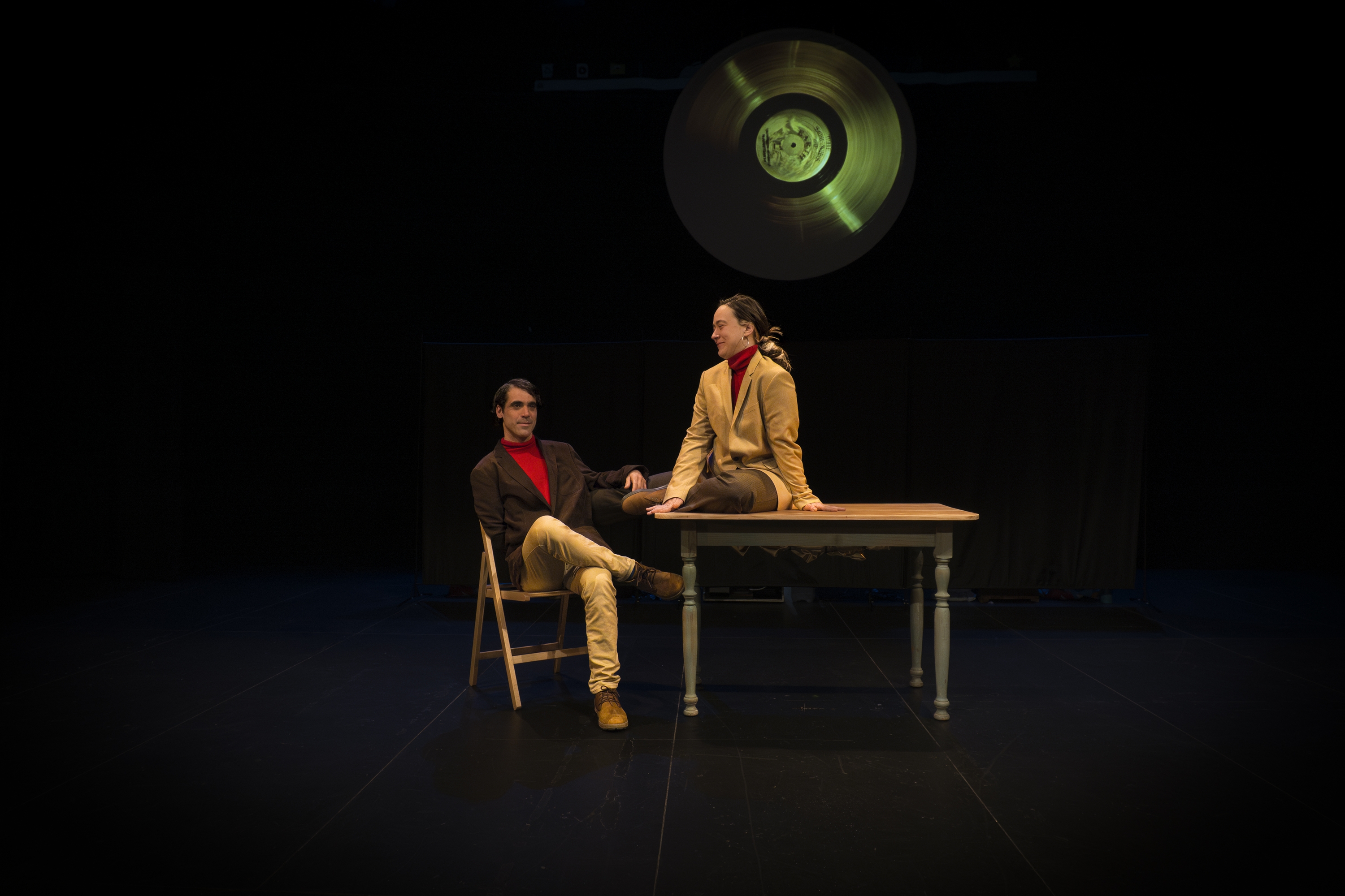 Makur Antzerkiaren 'Voyage, voyage'. ANA GARCIA HERMOSO