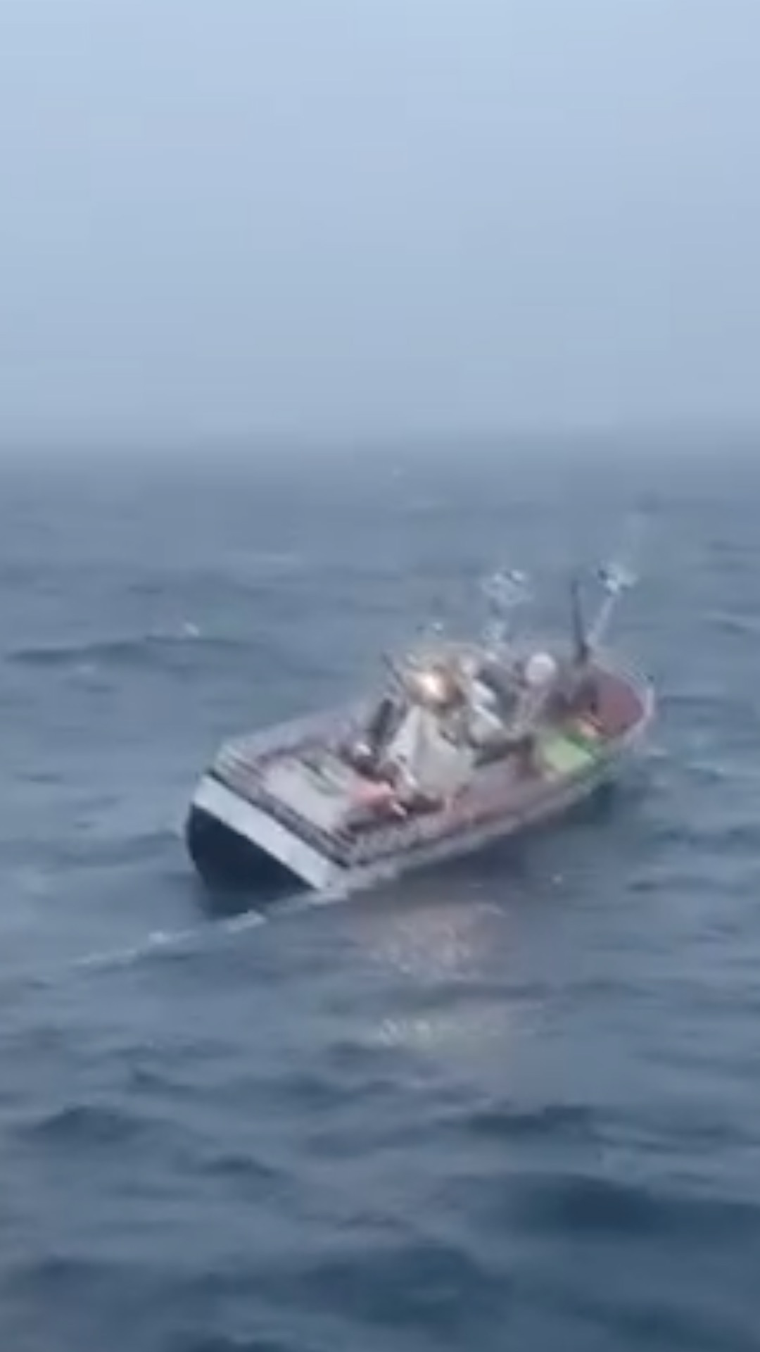 Zazpi kide babesean, eta Itoiz itsasontzia noraezean