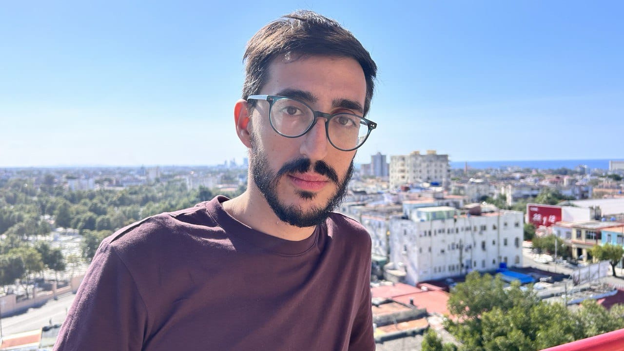 Gabriel Vera Lopes kazetaria. BERRIA