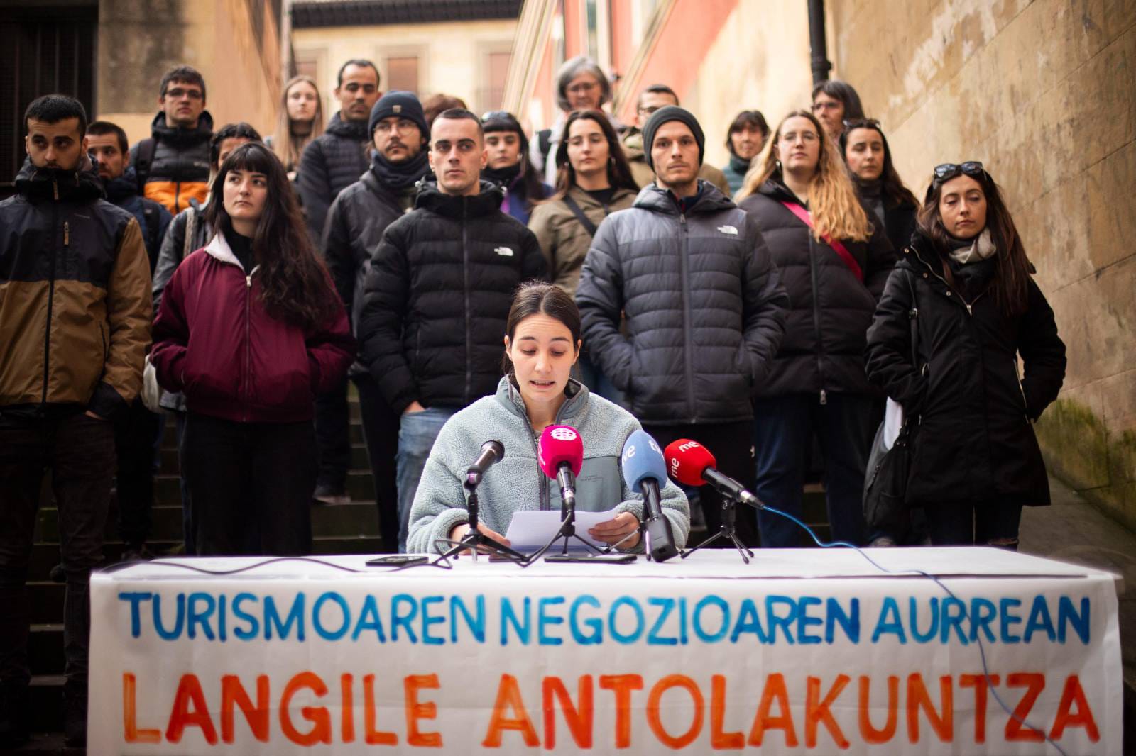 Bertan behera utzi dute Iruñeko Mercaderes kalean pisu turistikoak egiteko asmoa