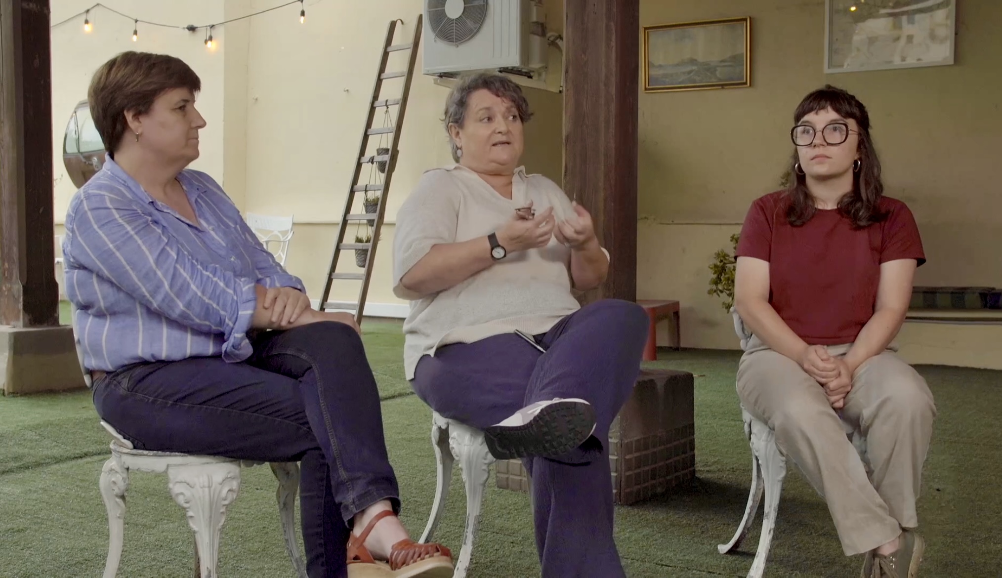 Arantxa Iraola, Nerea Azurmendi eta Oihana Teyseyre, 'Tribuaren berbak' saioan. ORIO PRODUKZIOAK