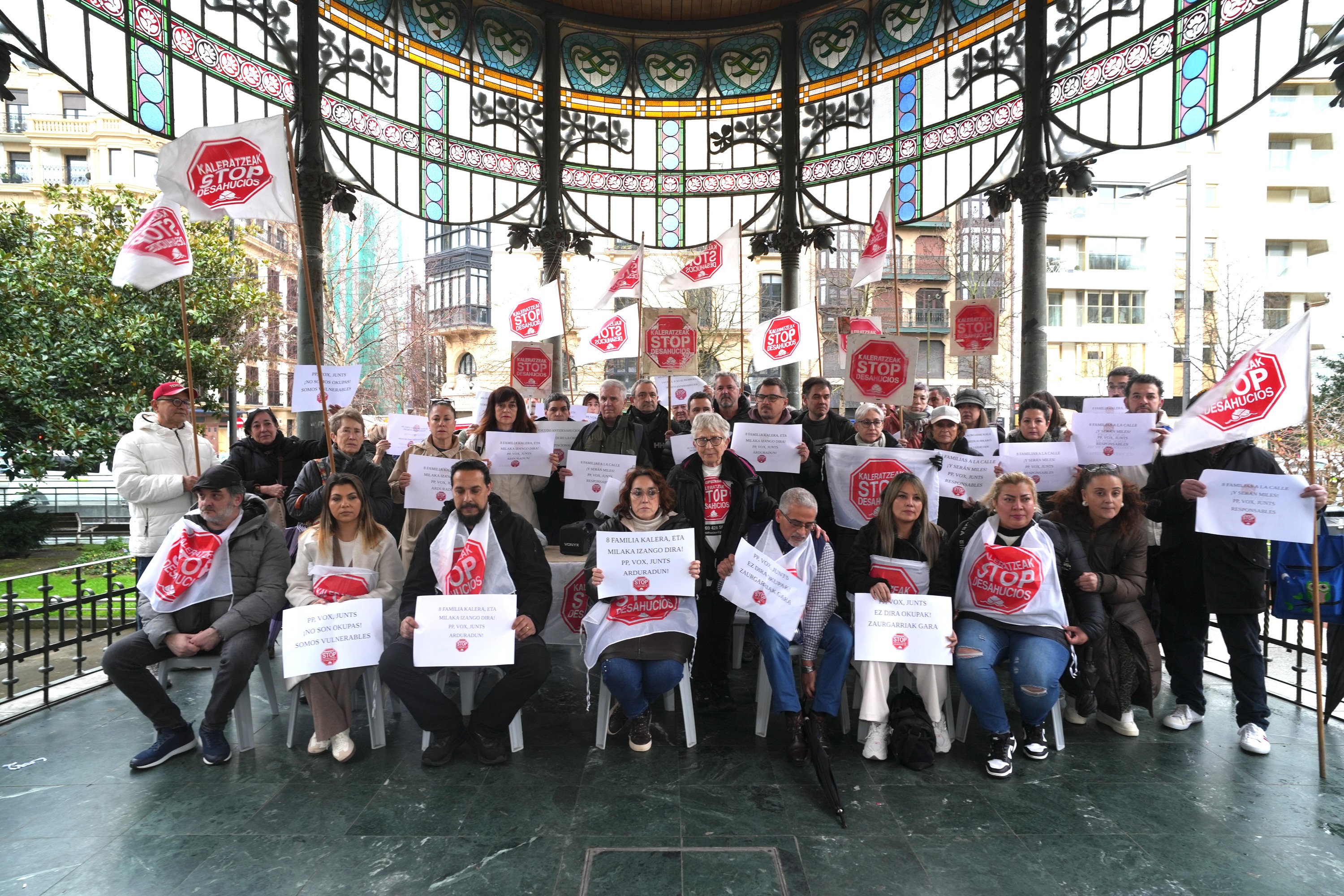 Gipuzkoako Kaleratzeak Stopek gaur egindako agerraldia, Donostian. JON URBE / FOKU