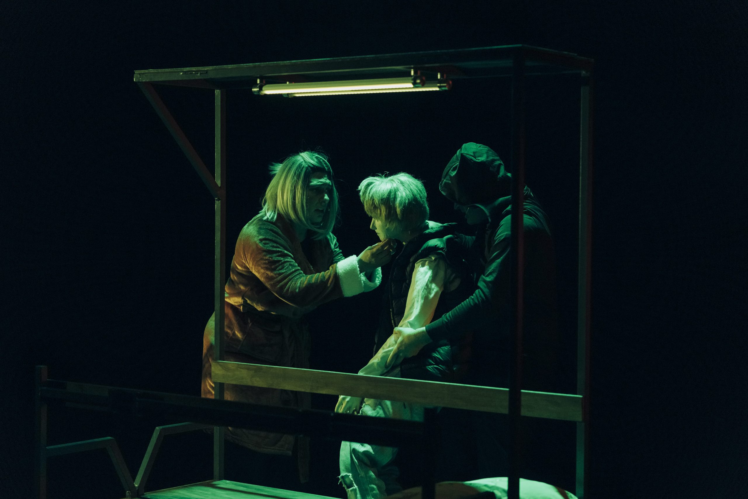 'Adolescencia infinita' antzezlana. NEREA COLL / PONT FLOTANT