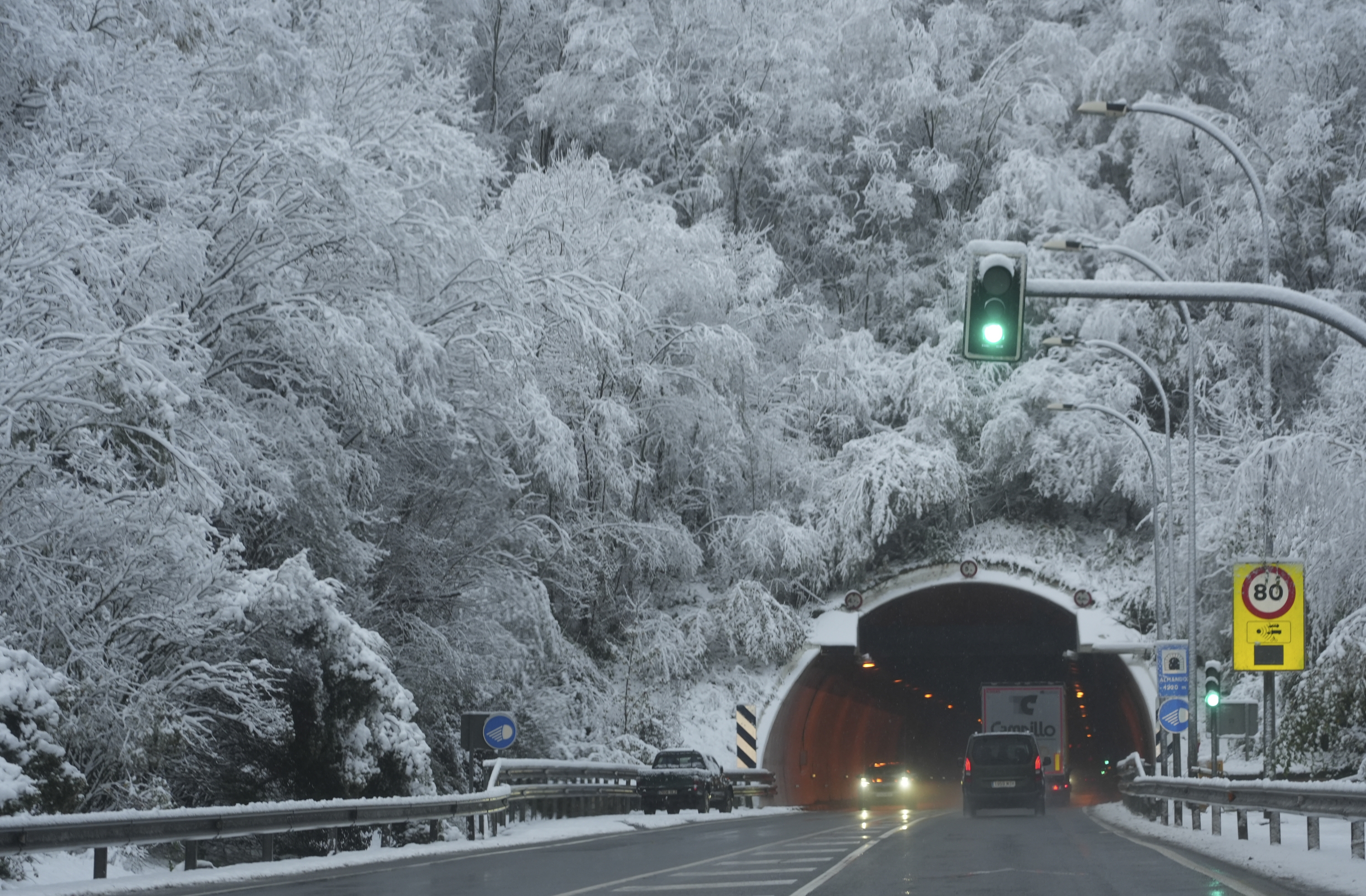Belateko tunela, artxiboko irudi batean. JAGOBA MANTEROLA / FOKU