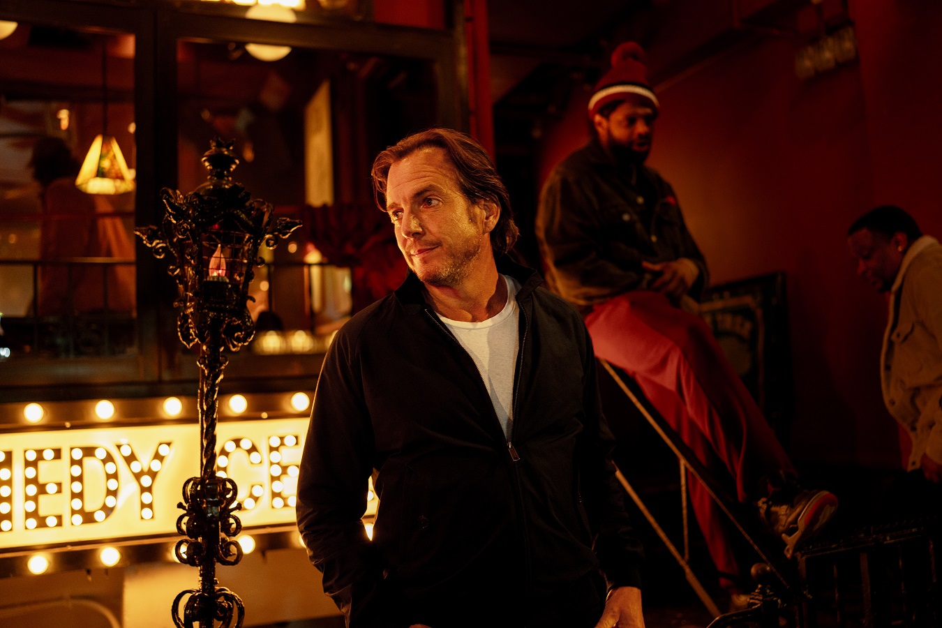 Bradley Cooperren 'Is This Thing On?' filma. JASON MCDONALD