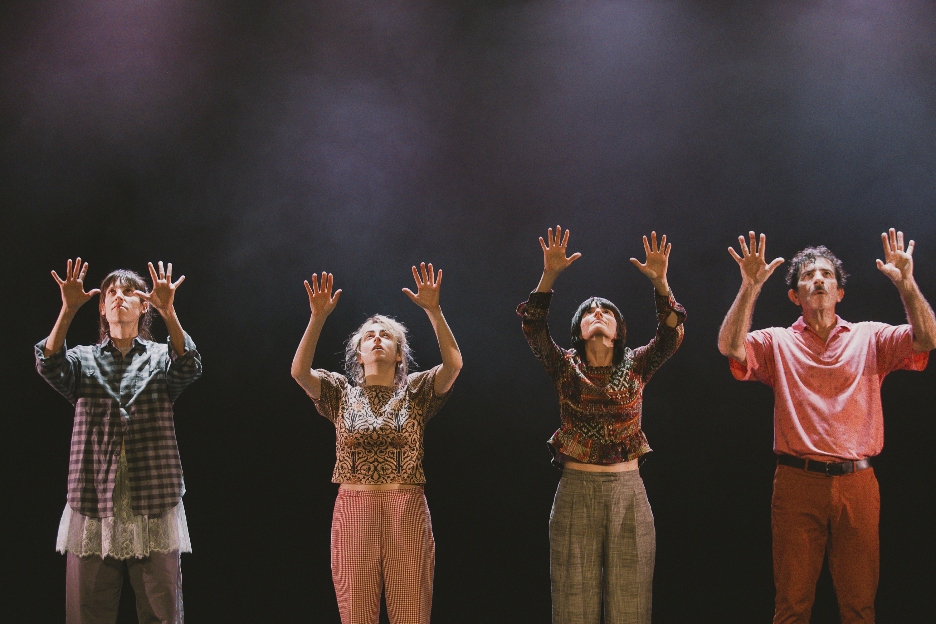 Suarez, Alkain, Elias eta Barandiaran, antzezlanean. MENDI URRUZUNO