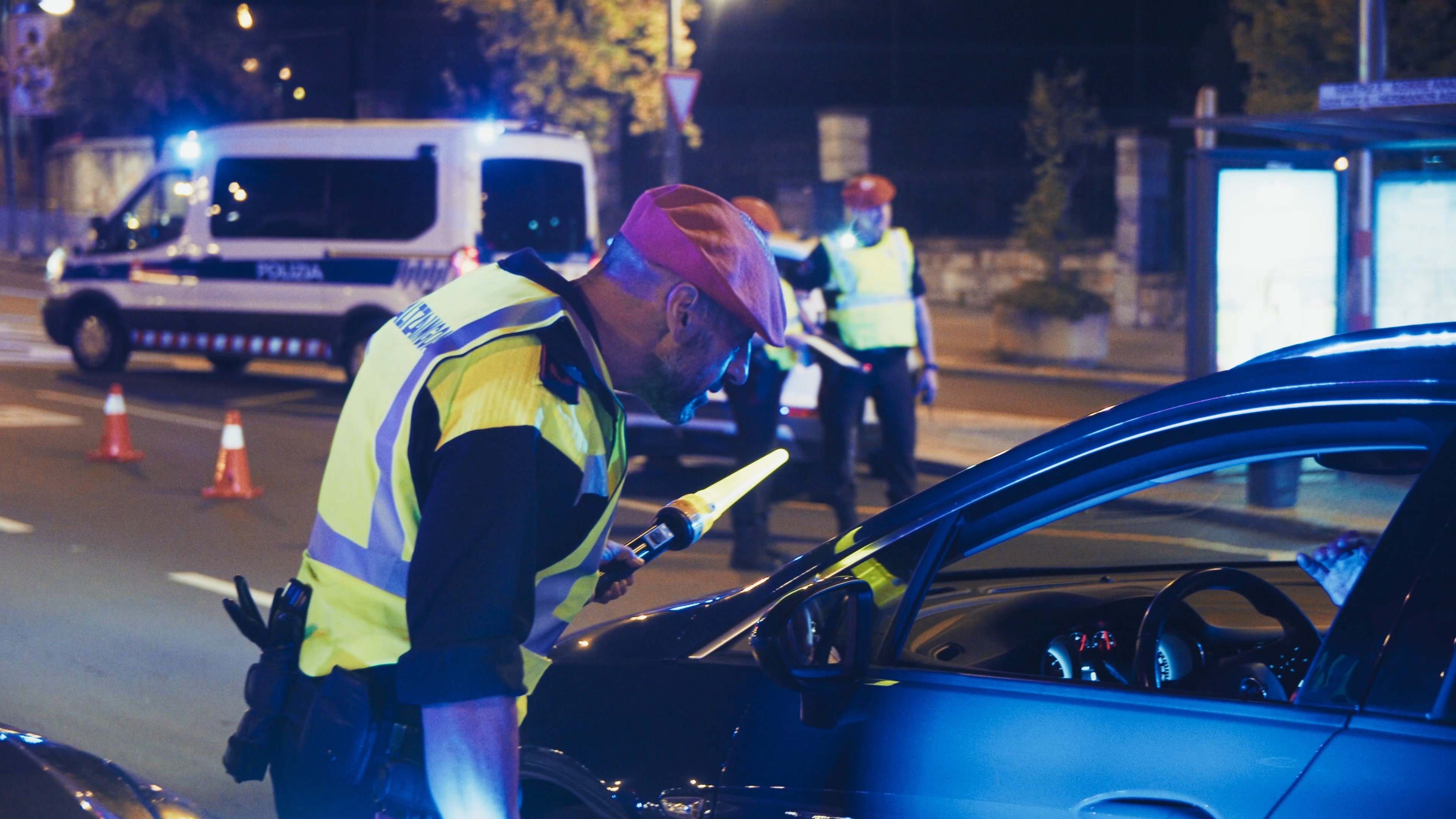 Bilboko udaltzainen kontrola, artxiboko irudi batean. BERRIA