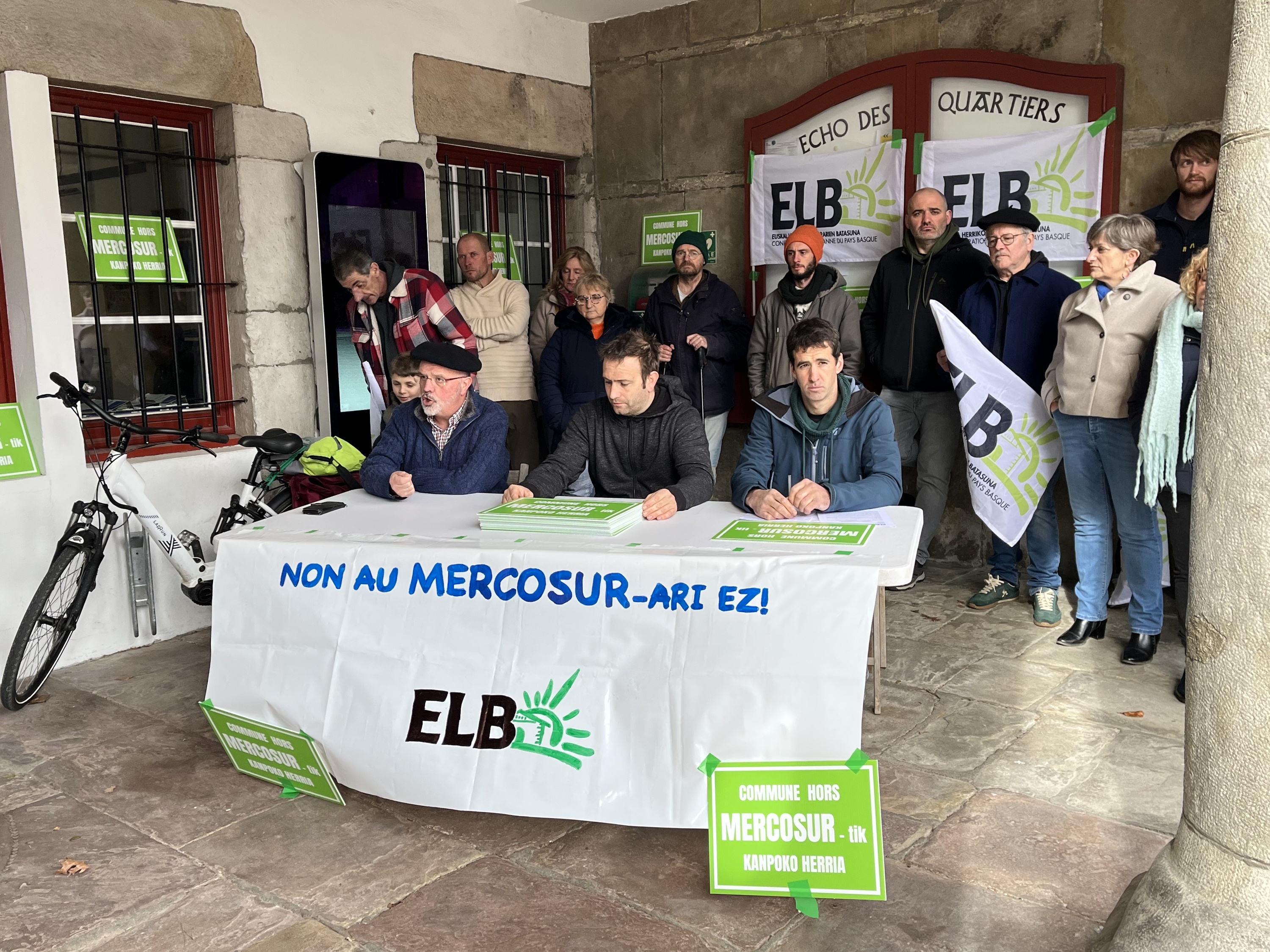 ELBkoen prentsaurrekoa, gaur goizean, Urruñan. ELB