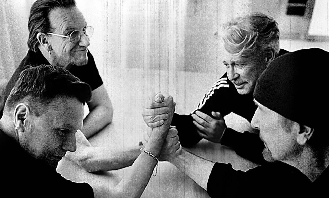 U2 taldea, promozioko argazki batean. ANTON CORBJIN