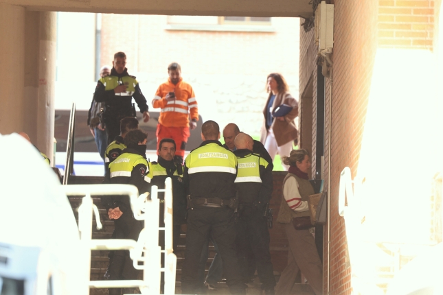 Udaltzainak, gaur, etxegabetzean. OSKAR MATXIN EDESA / FOKU