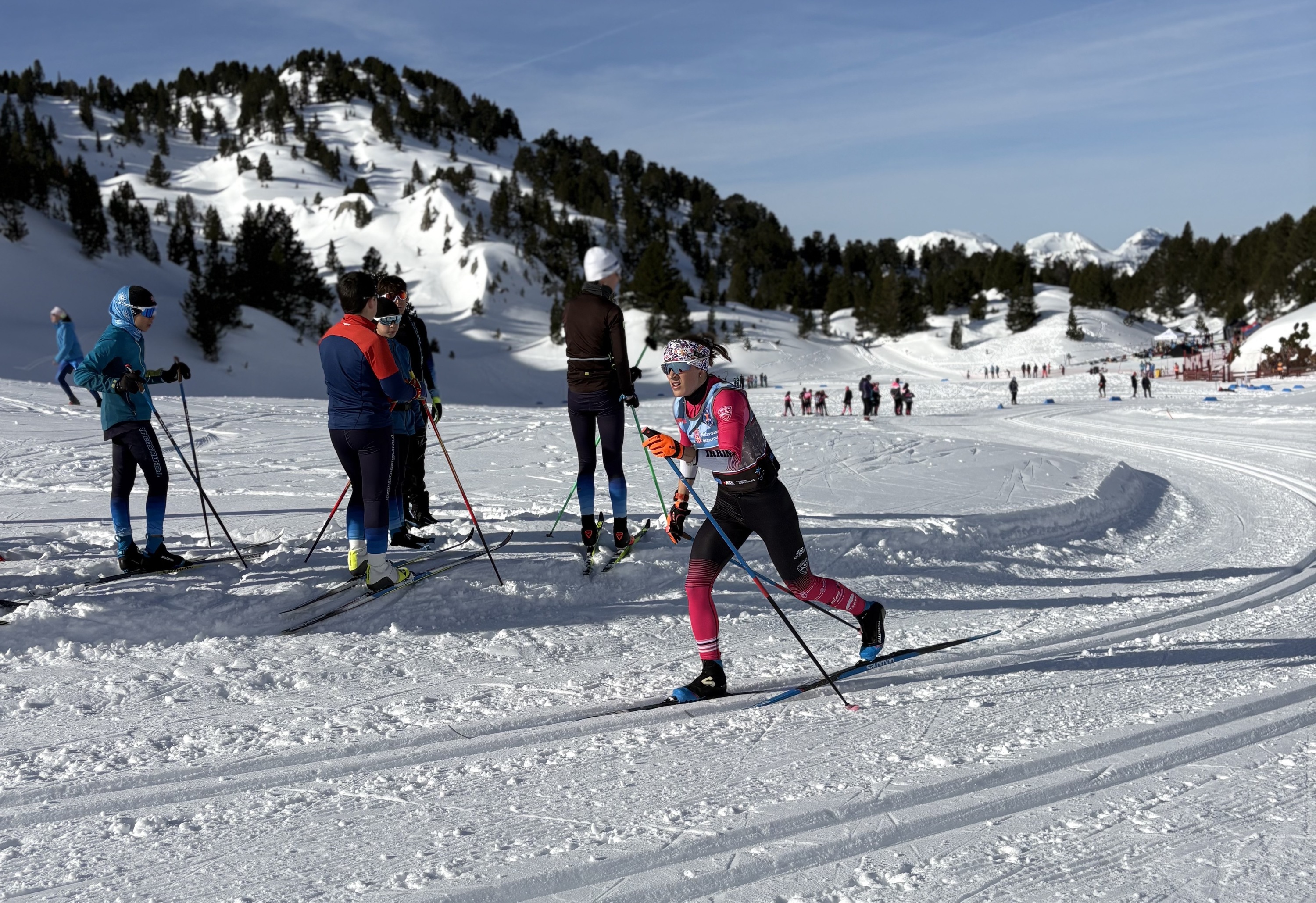 Iraupen eskiko Euskal Herriko Txapelketak Larra Belaguako estazioan