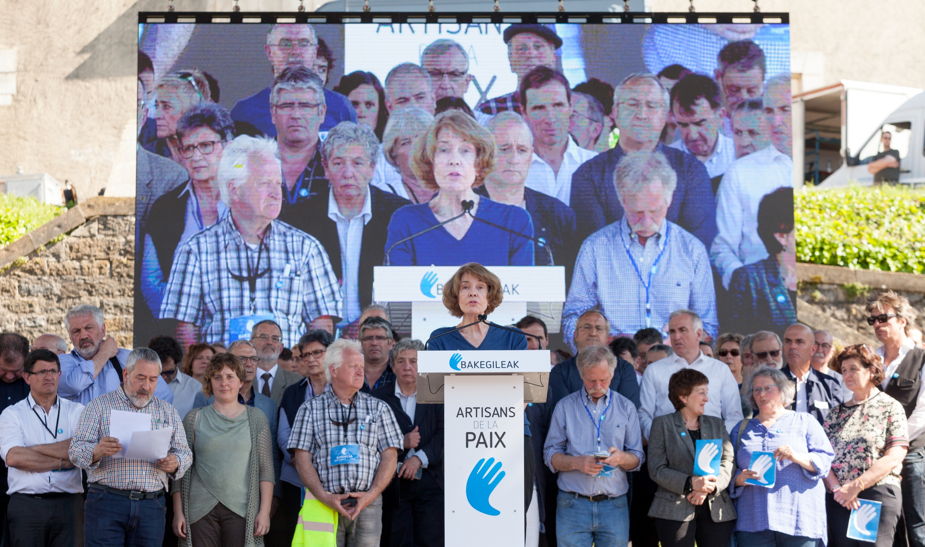 ETAren armagabetze ekitaldia, Baionan, 2017ko apirilaren 8an. DANI BLANCO / ARGIA