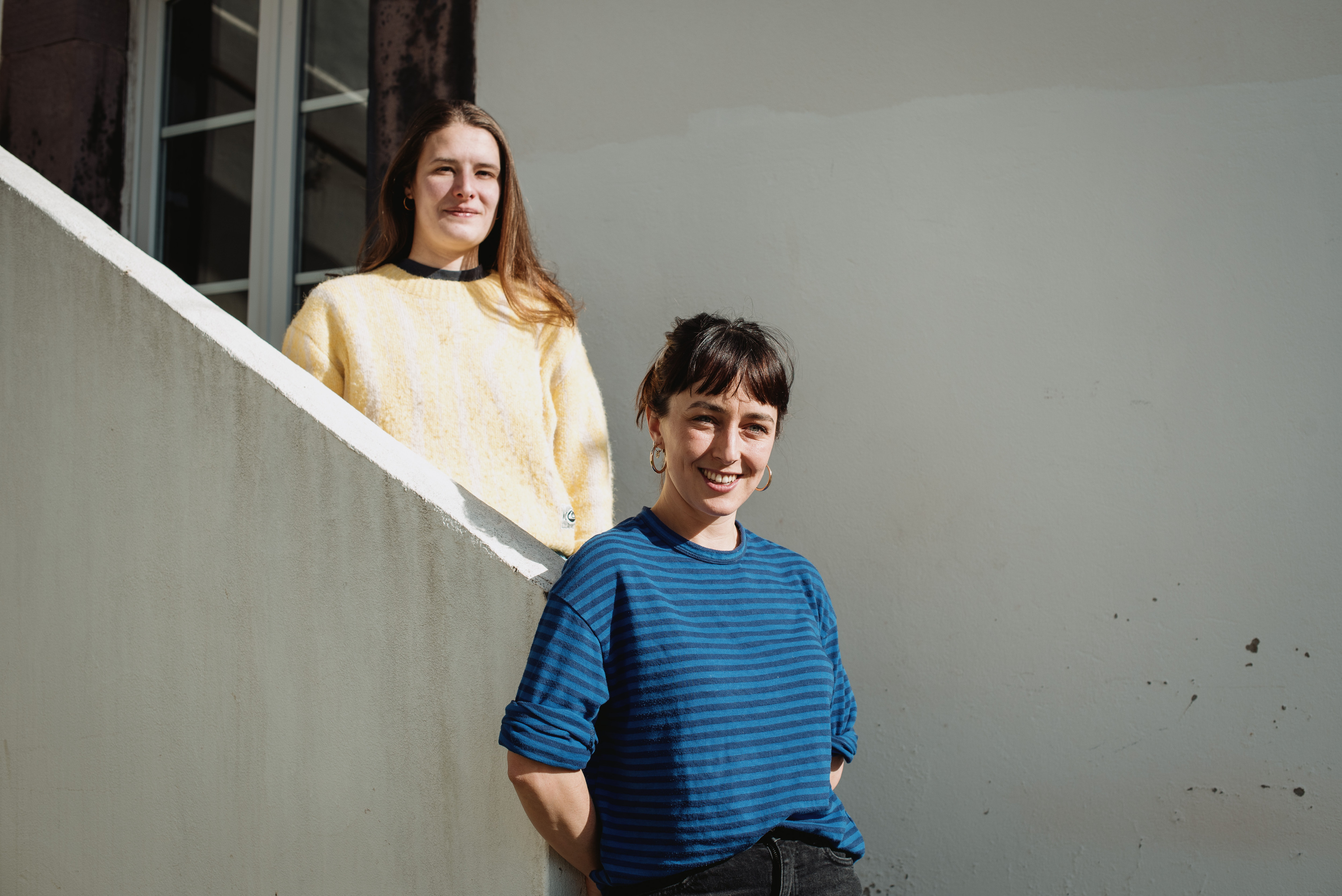 Elena Haira eta Maia Iribarne, otsailaren 25ean, Donibane Garazin. GUILLAUME FAUVEAU