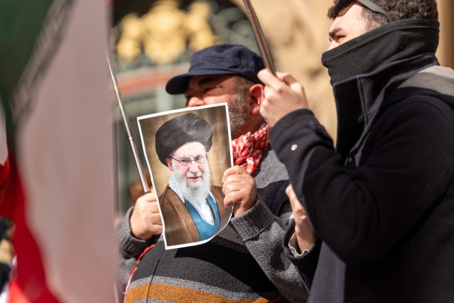 Palestinarekin Elkartasunak deituta Iruñean egin duten elkarretaratzea. AITOR KARASATORRE / FOKU Palestinarekin Elkartasunak deituta Iruñean egin duten elkarretaratzea. AITOR KARASATORRE / FOKU