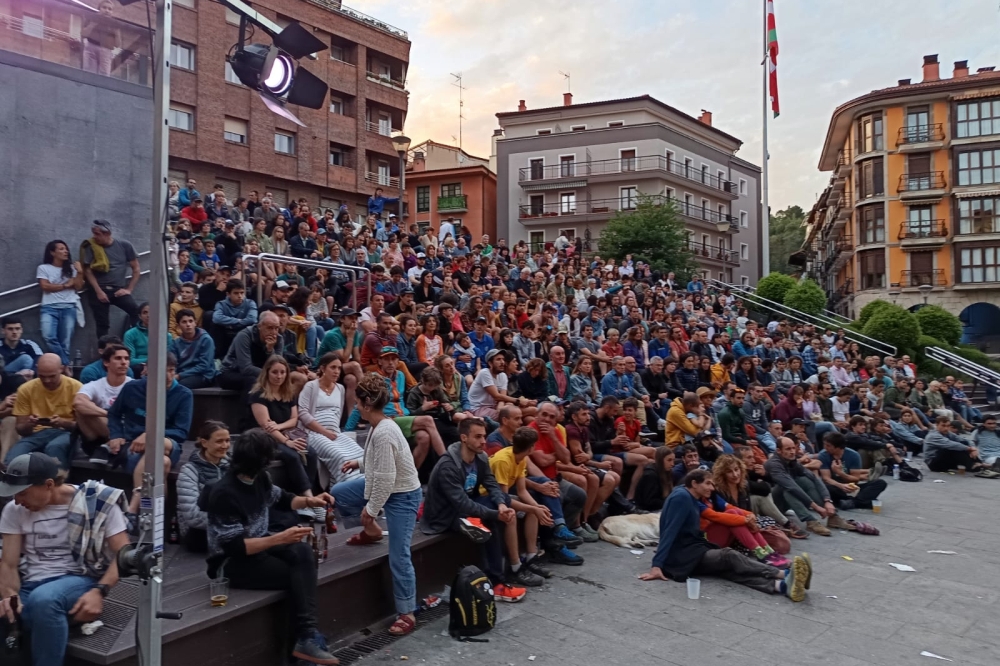 Jendetza Xabier Ormazabalen oroimeneko mendi festan