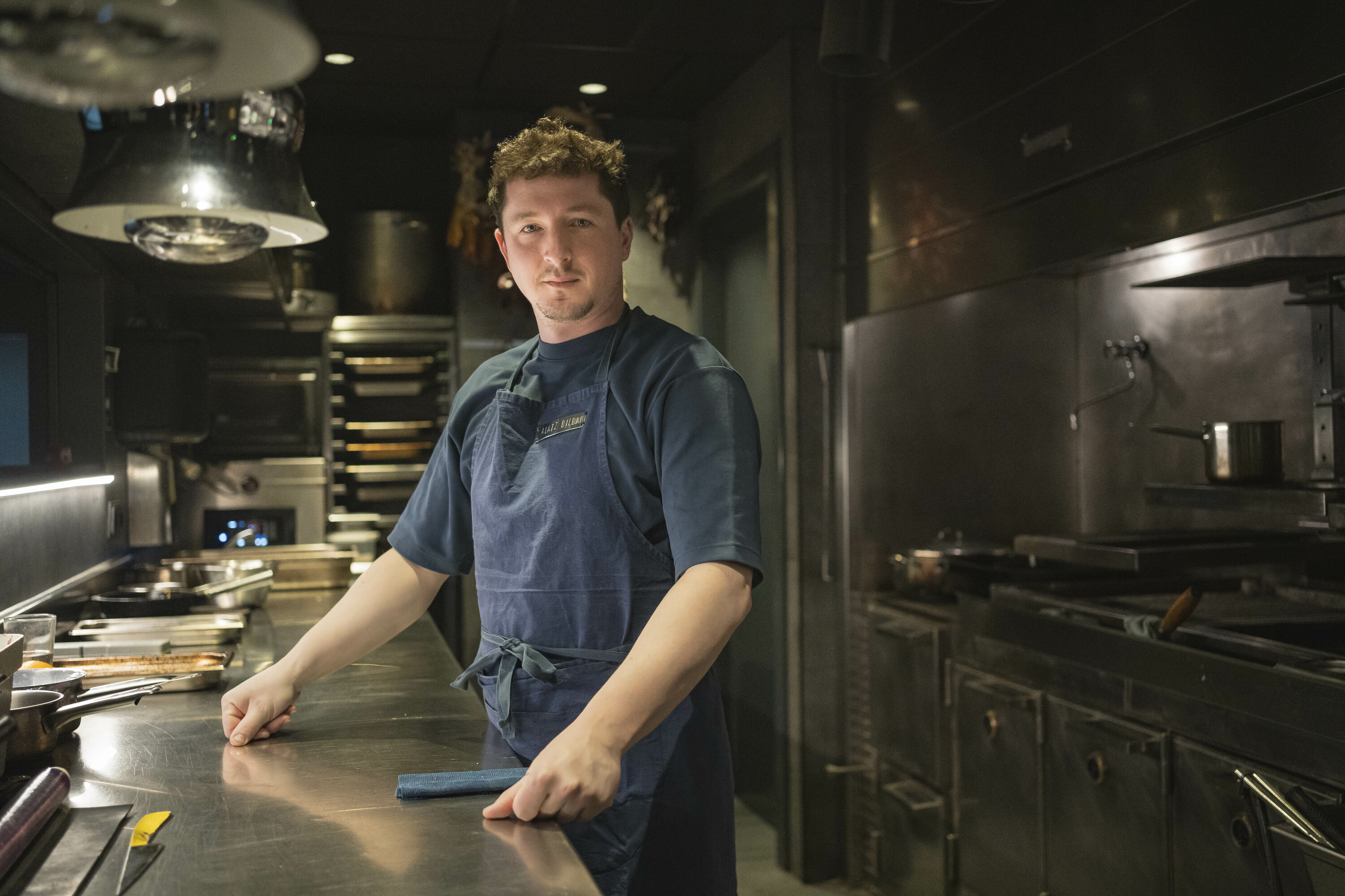 Alatz Bilbao, Bakea jatetxearen sukaldean. ARITZ LOIOLA / FOKU