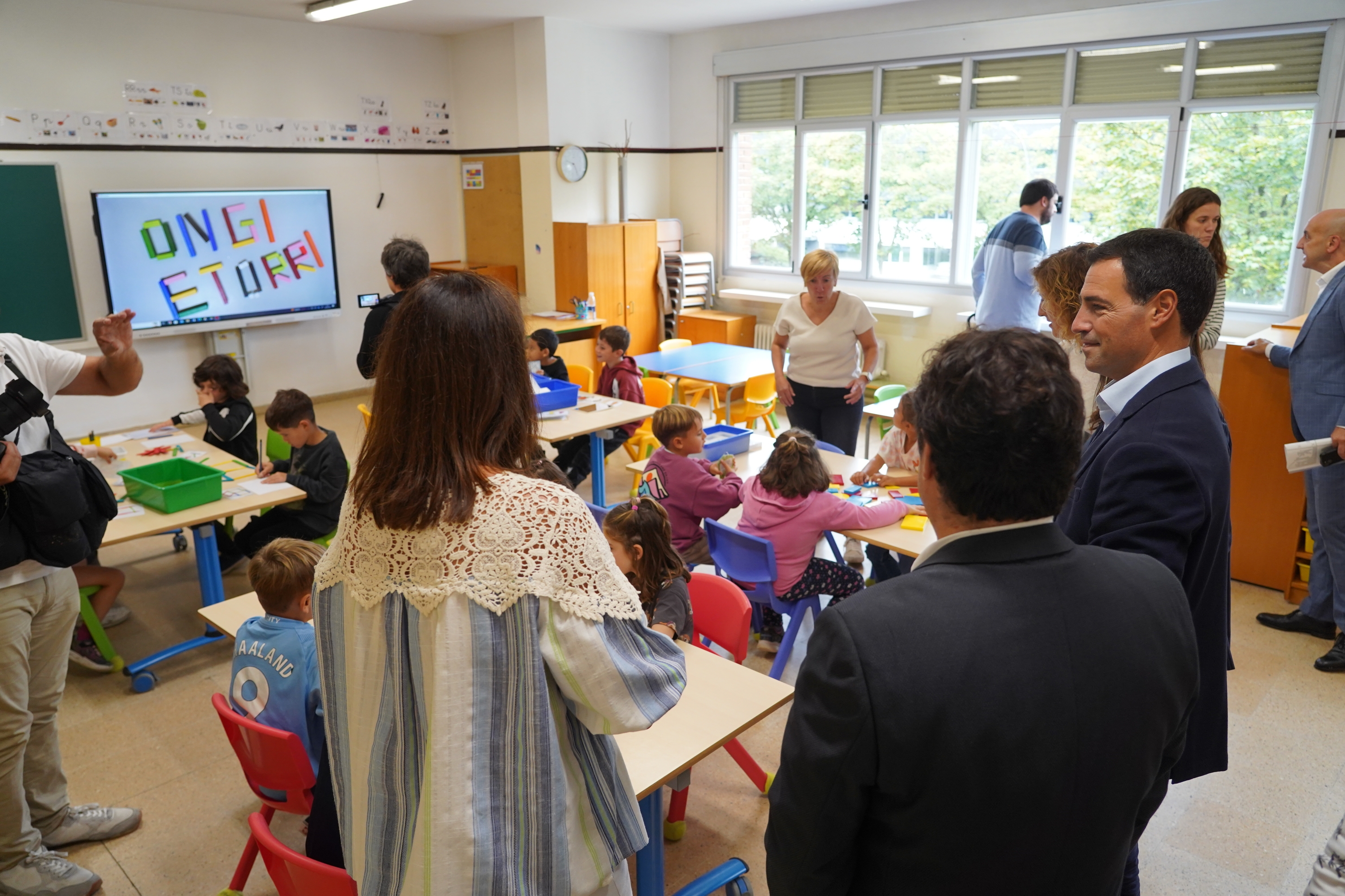 Jaurlaritzaren ikasturte hasierako ekitaldia, 2024an, Zarauzko Orokieta eskolan. JON URBE / FOKU