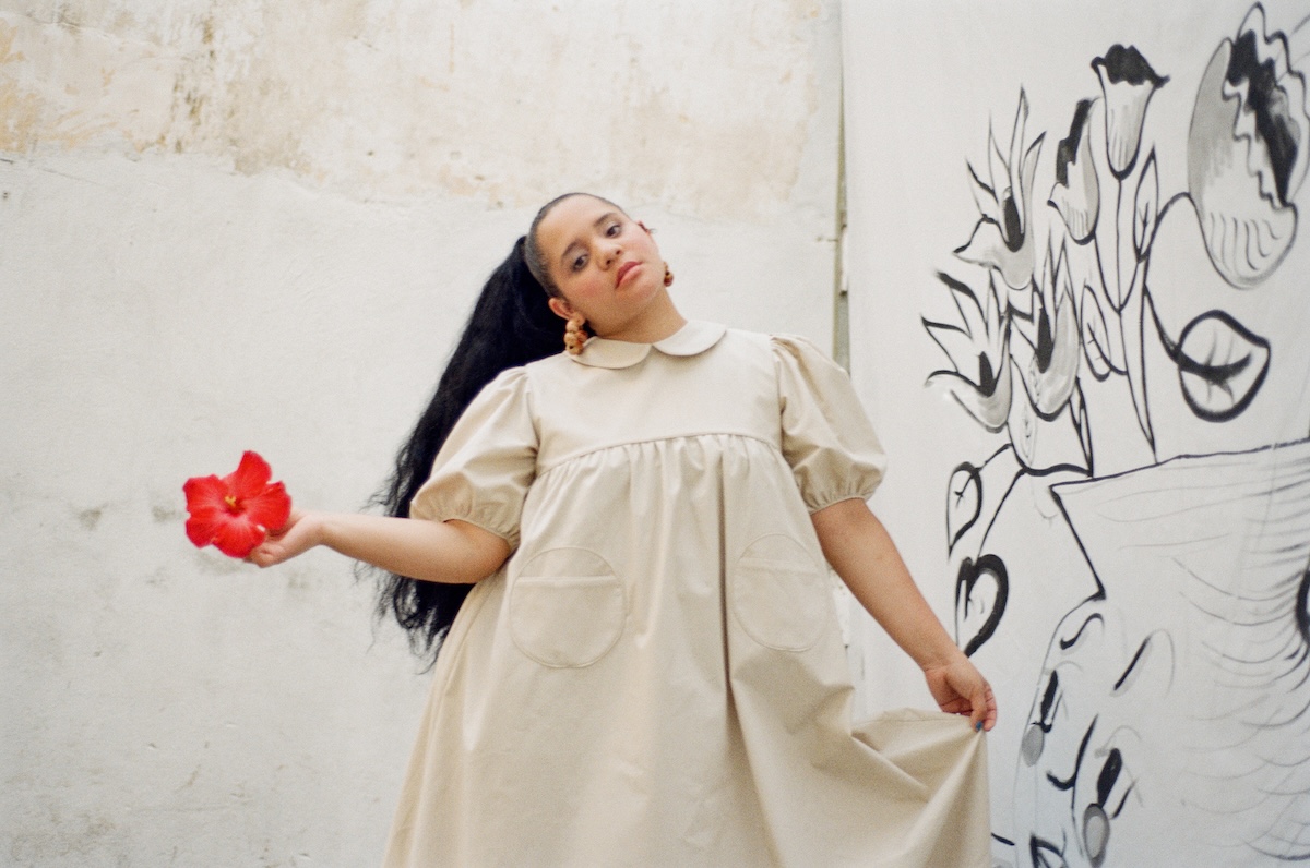 Lido Pimienta, 'La belleza' diskorako sustapen irudietako batean. ADA NAVARRO