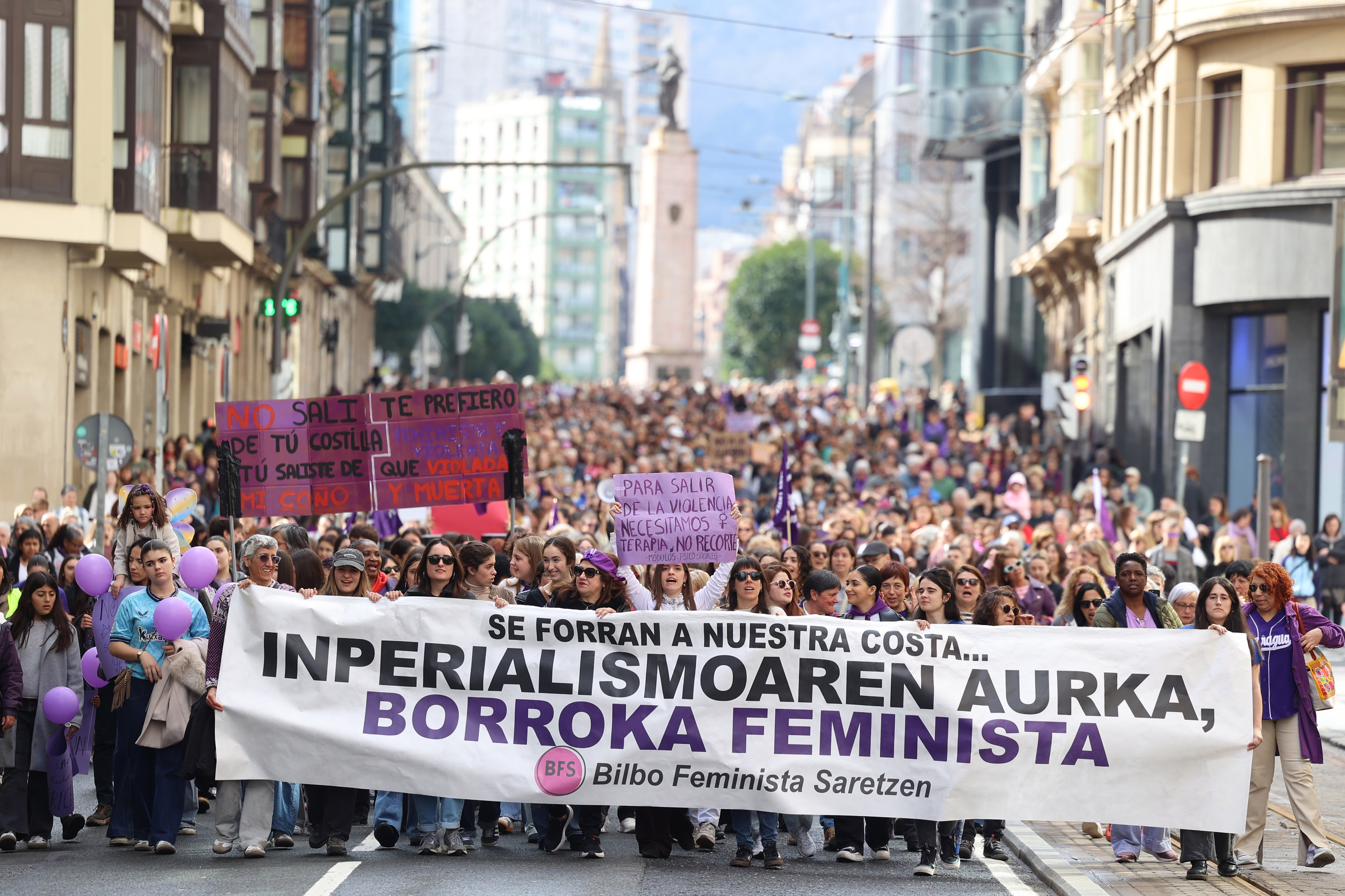 Mugimendu feministaren mobilizazioa Bilbon. OSKAR MATXIN EDESA / FOKU