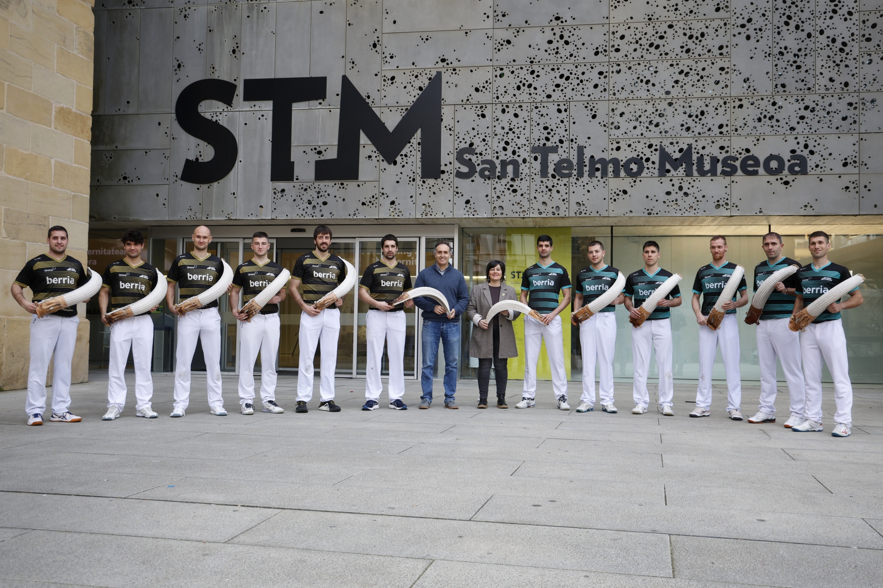 BERRIA ERREMONTE TXAPELKETA. MAIALEN ANDRES / FOKU