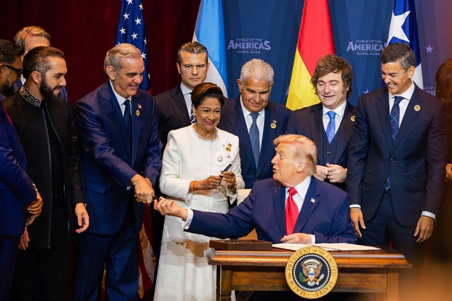 (ID_15870960) EEUU LATINOAMÉRICA