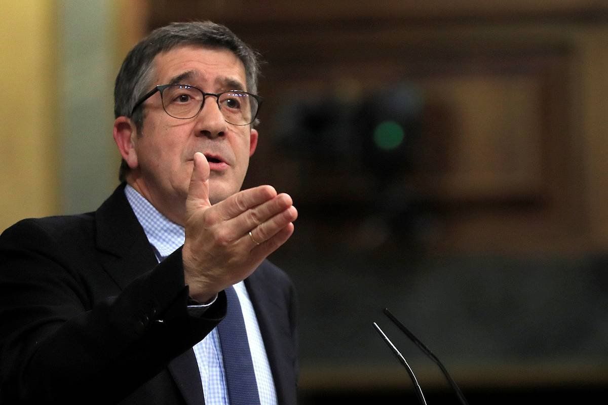 Patxi Lopez diputatua eta Eusko Jaurlaritzako lehendakari ohia, Espainiako Kongresuan, otsailean. FERNANDO ALVARADO / EFE