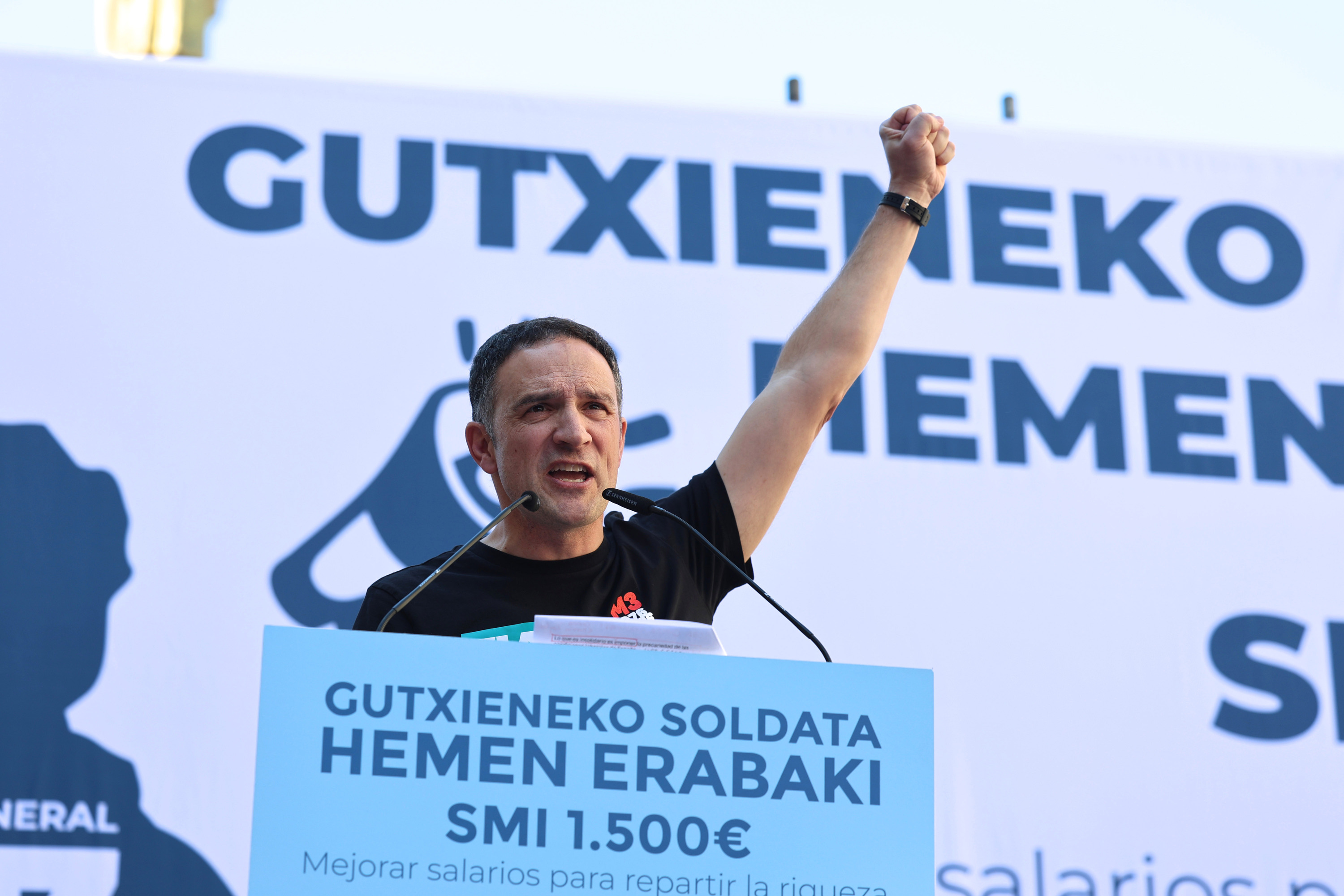 Mitxel Lakuntza goizeko manifestazioan, Bilbon. OSKAR MATXIN EDESA / FOKU