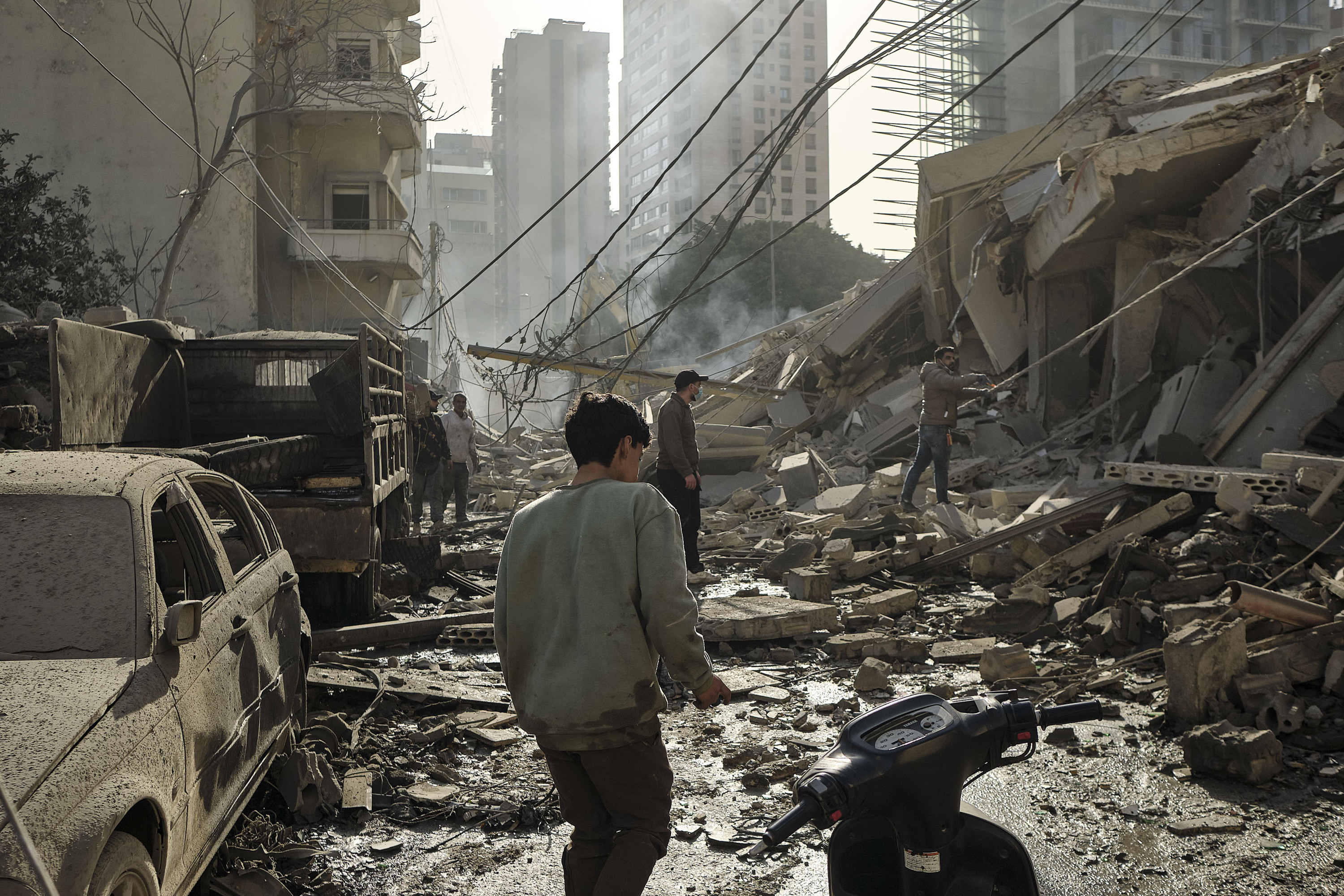 Beirut erdigunea, gaur, Israelen eraso baten ondoren. EDGAR GUTIERREZ / EFE