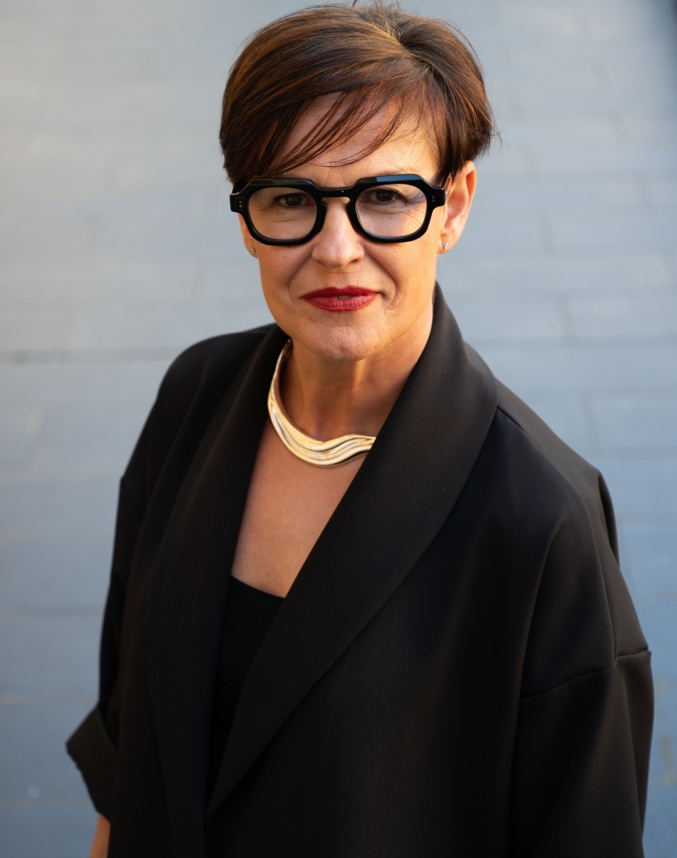 Isabel Octavio ETBko zuzendaria