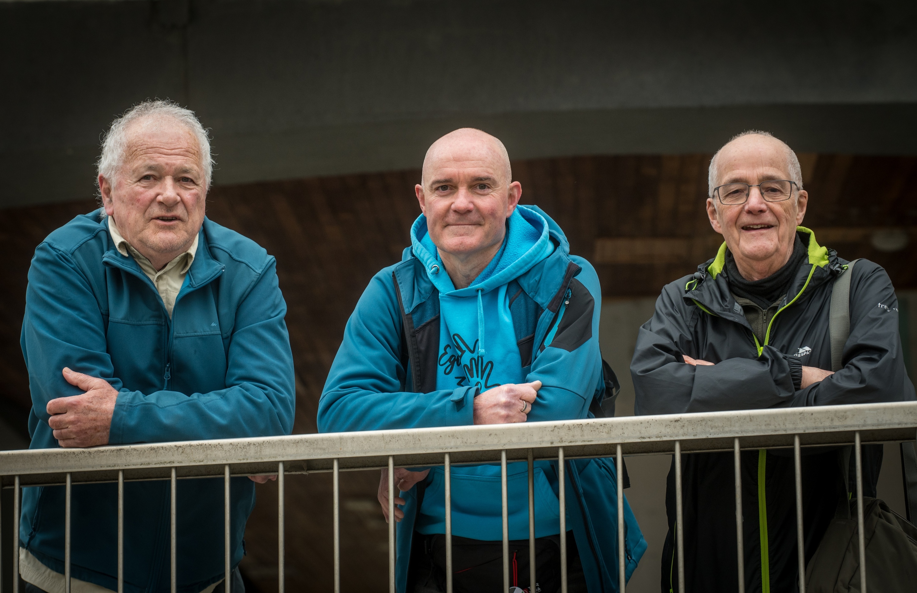 Fernando Olalde, Mikel Aznar eta Karlos Trenor, Donostian. GORKA RUBIO / FOKU