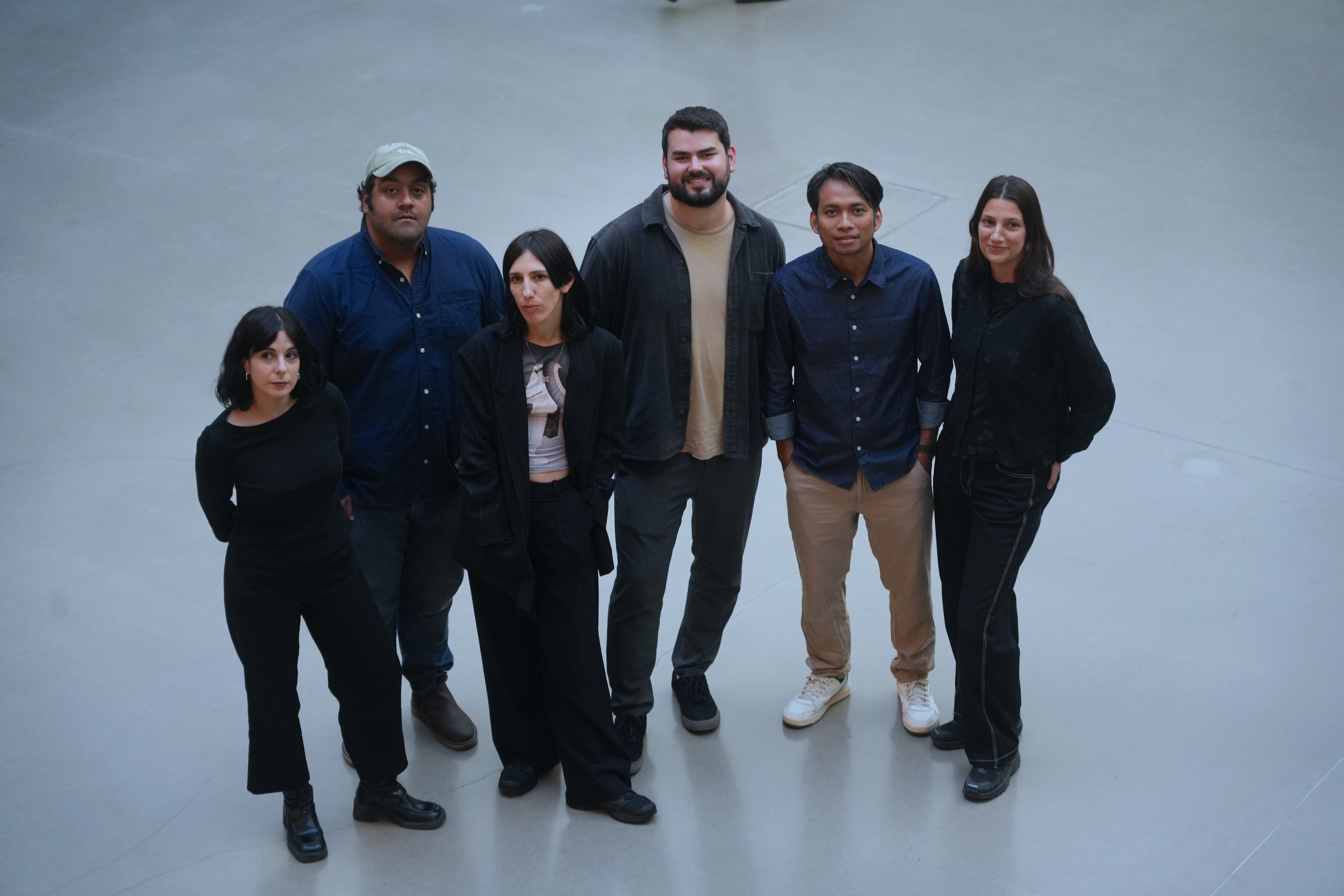 Gala Hernandez Lopez, Rod Llaverias, Valeria Hofmann, Ekain Albite, Kavich Neang eta Ines Nunes, gaur, Donostian. JON URBE / FOKU