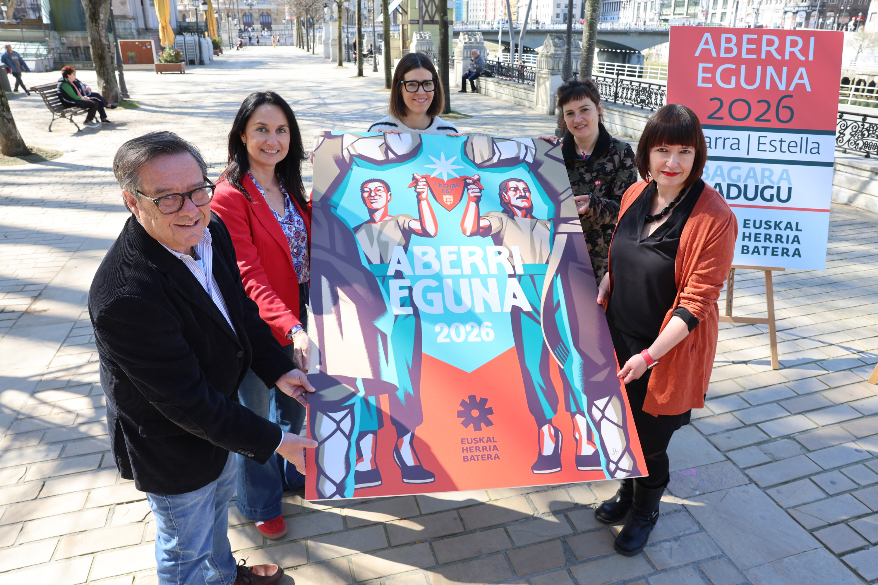 EH Batera-ko eta hiru fundazioetako ordezkariak, gaur, Bilbon. OSKAR MATXIN EDESA / FOKU