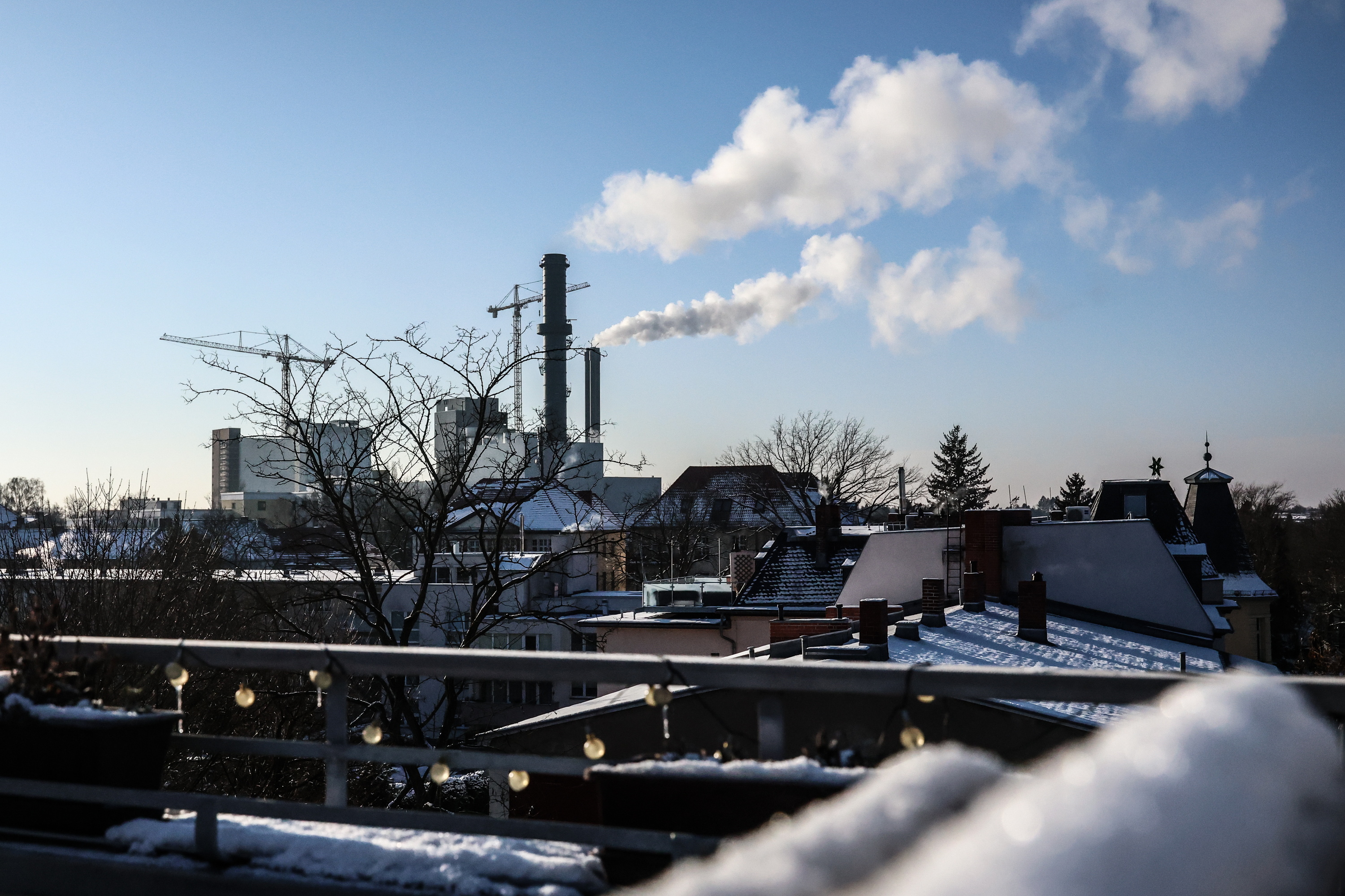 Lichterfelde zentrala, Berlinen, artxiboko irudi batean. FILIP SINGER / EFE