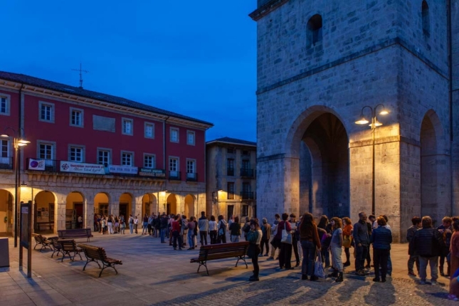 ( Jende ilarak Aulestin, iazko ADEL antzerki topaketetan. AINHOA RESANO