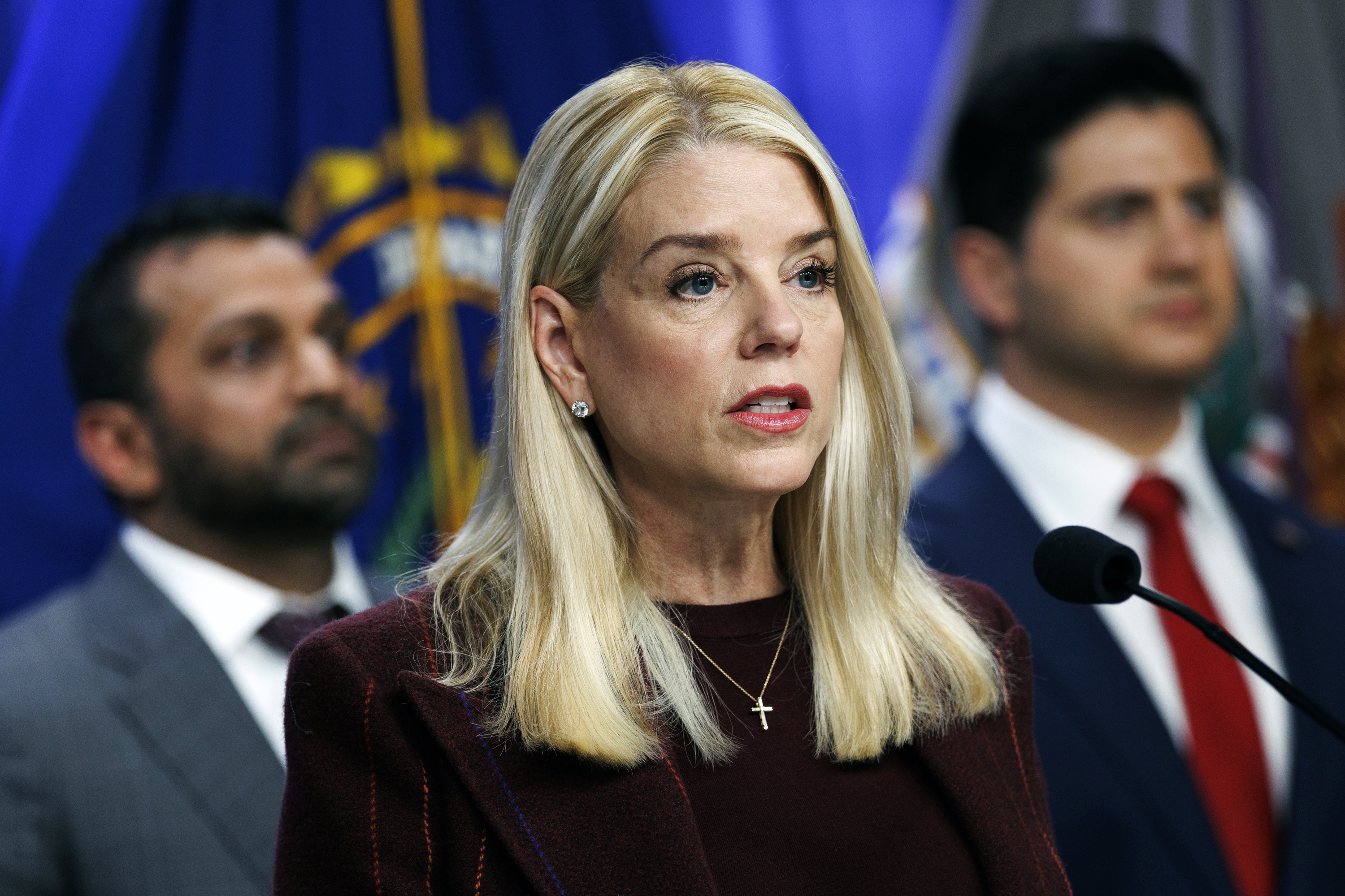 Pam Bondi AEBetako fiskalburu ohia, artxiboko argazki batean. WILL OLIVIER / EFE