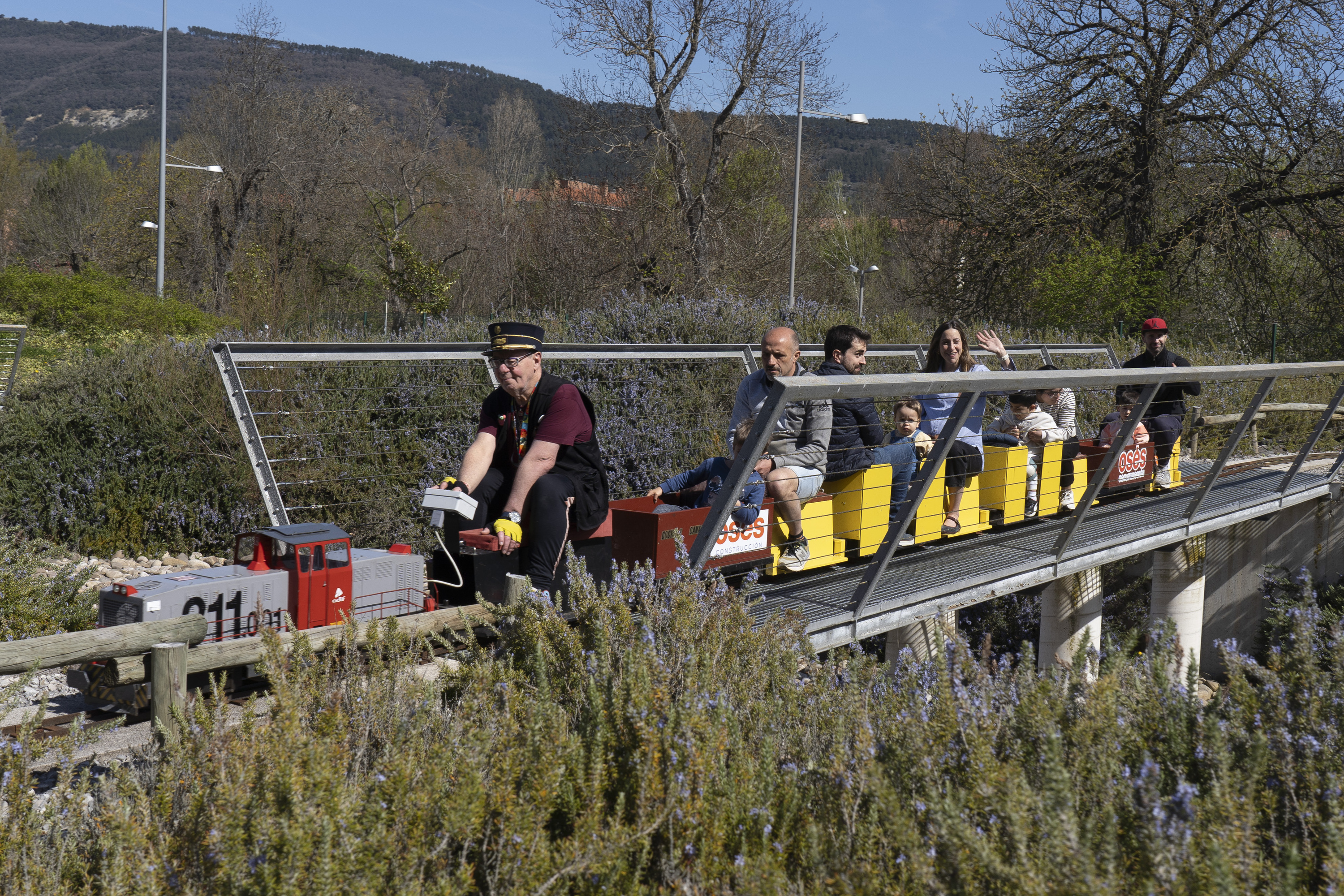 Iruñeko Tranitarios tren parkean tren txikietan bidaiatzeko aukera dago. IÑIGO URIZ / FOKU
