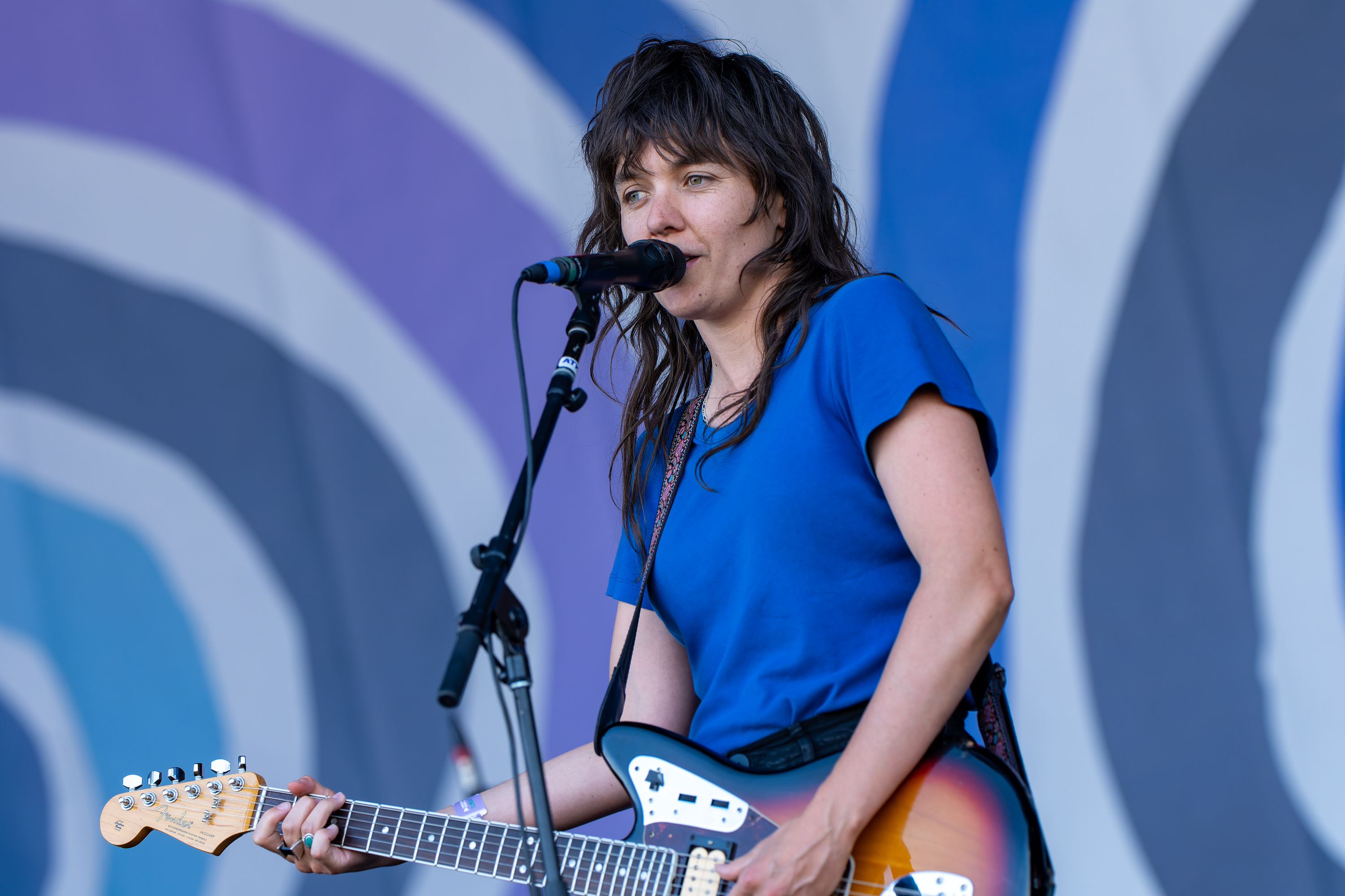 Courtney Barnett 2022an, kontzertu batean, Berlinen. RAPH_PH