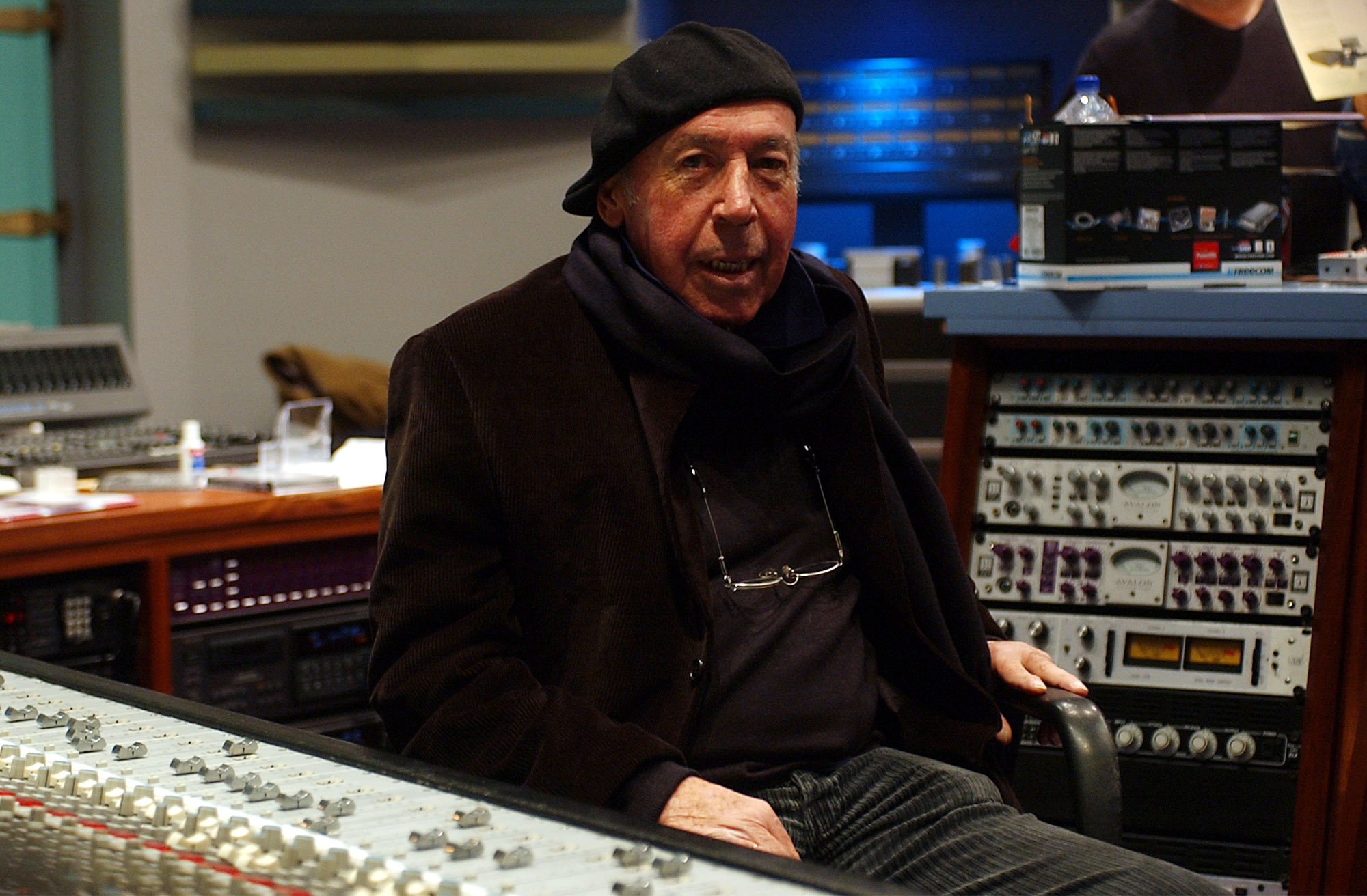 Mikel Laboa, Elkarren estudioetan, artxiboko irudi batean. GARI GARAIALDE / FOKU